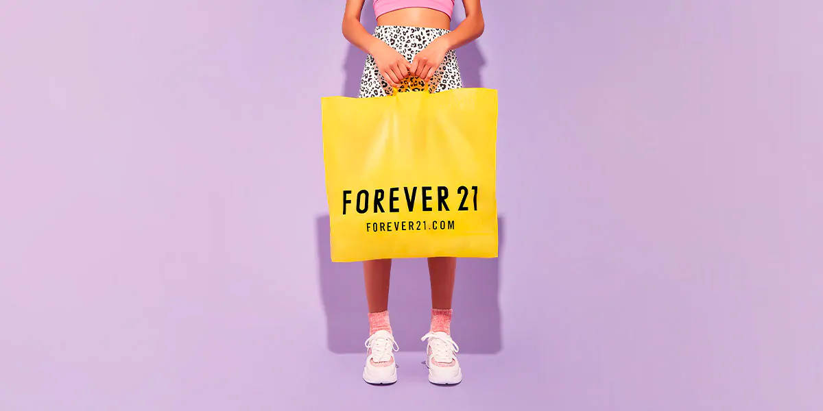 Forever 21, yellow shopping bag, pink and leopard print, SD Desktop Wallpaper