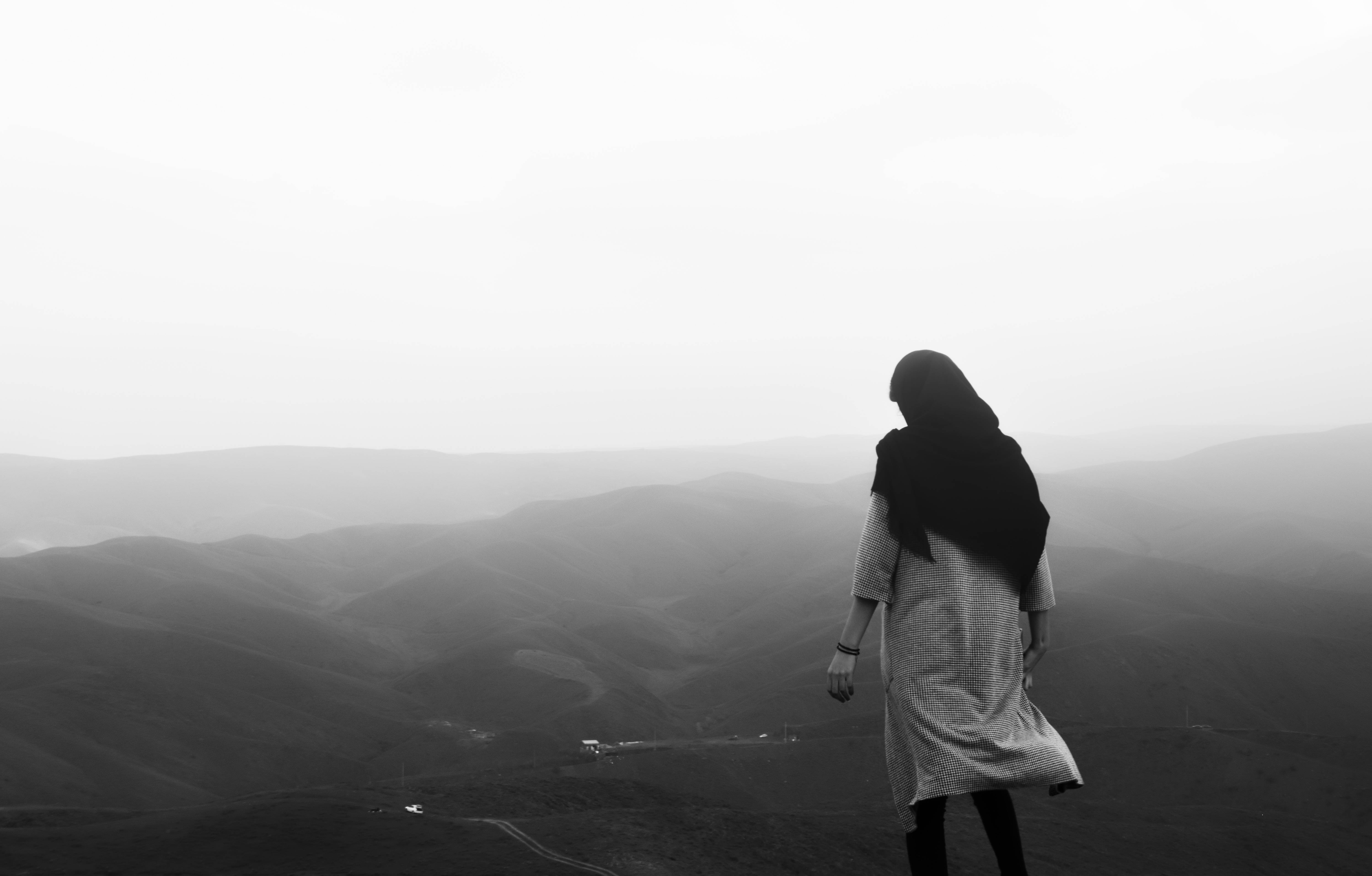 Forever Alone, grayscale photo, headscarf, 5K Desktop Wallpaper