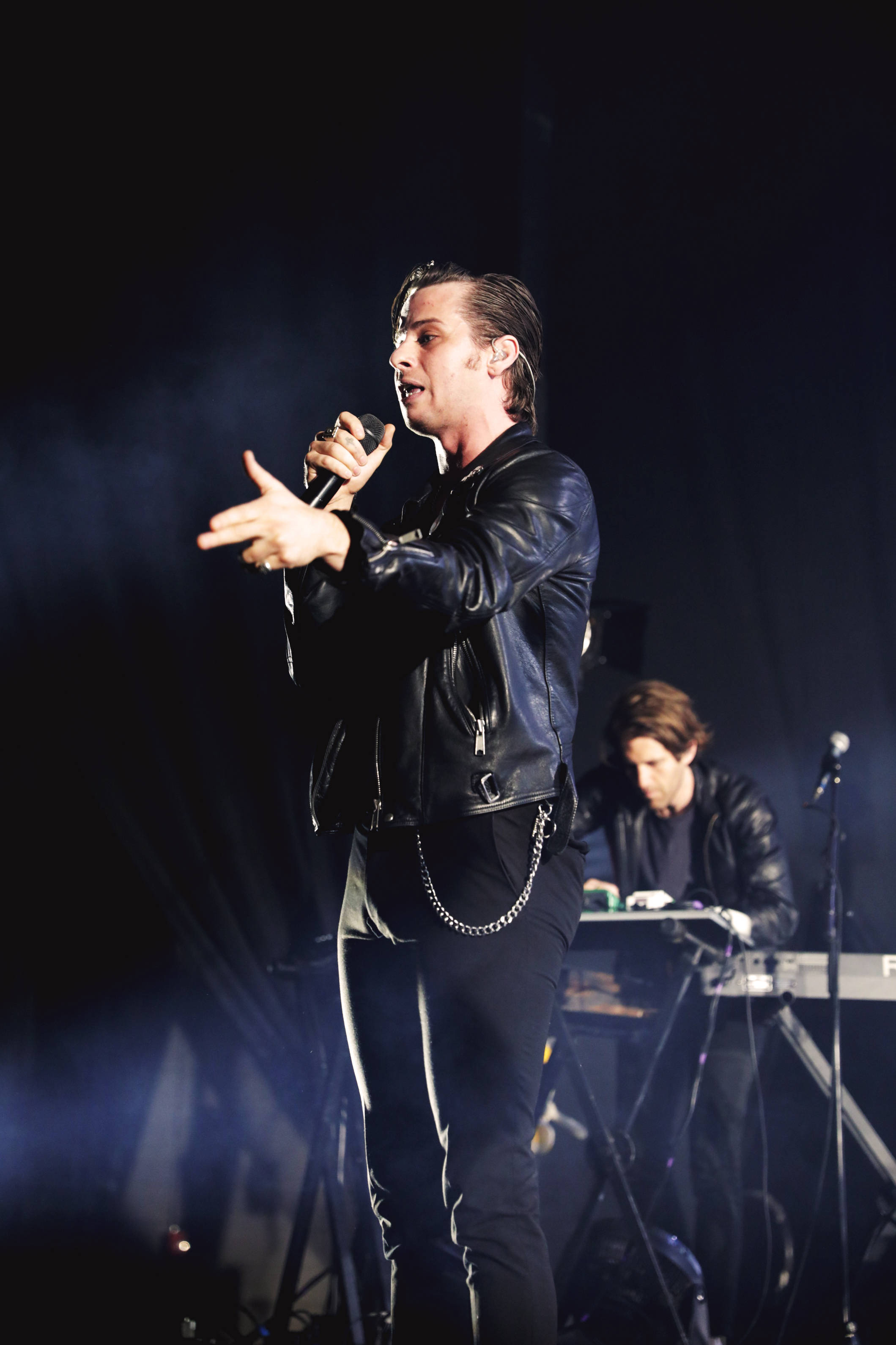 Foster the People, dark stage, black leather jacket, 2K Phone Wallpaper