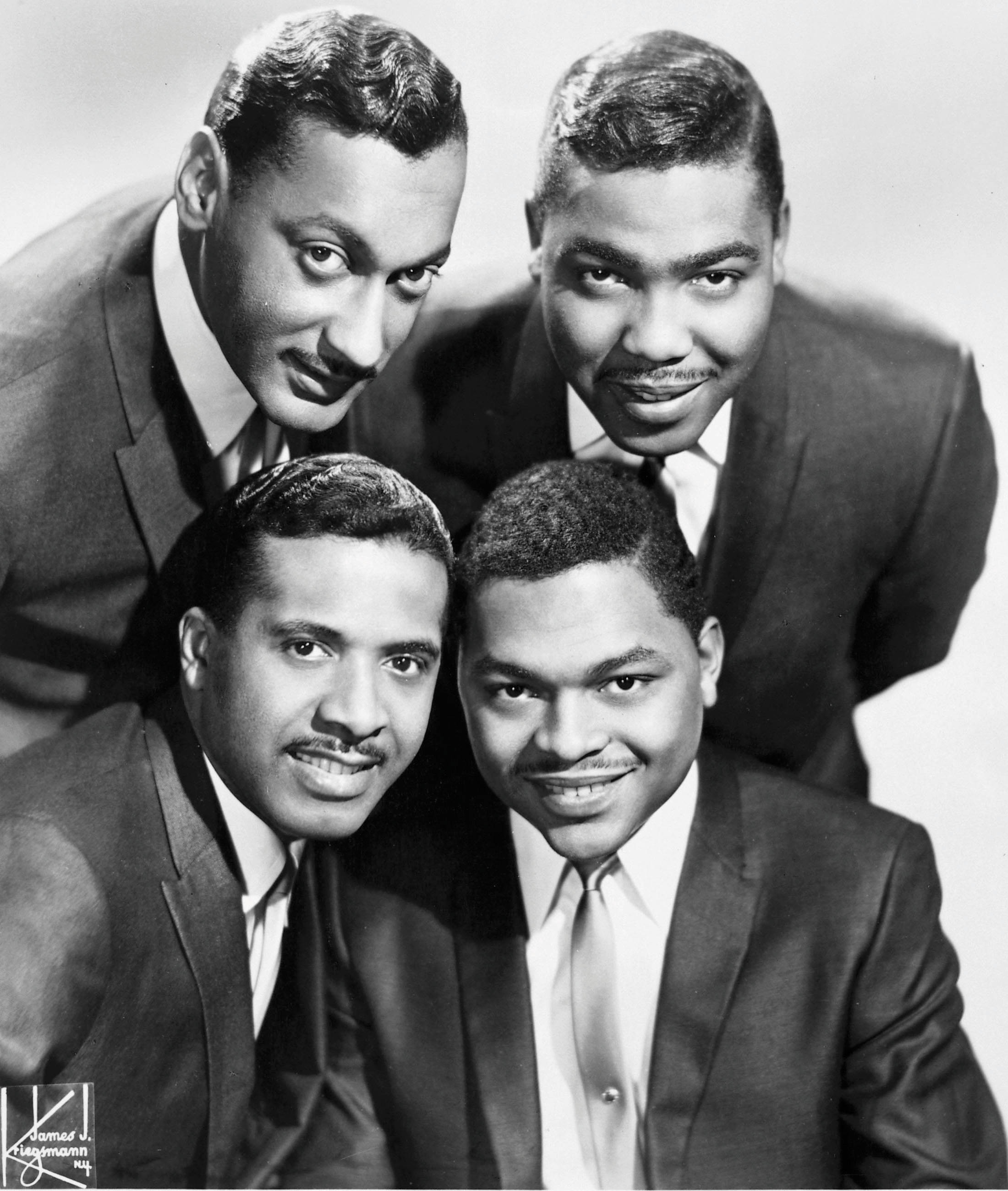 Four Tops, 1964, black and white studio portrait, 2K Phone Wallpaper