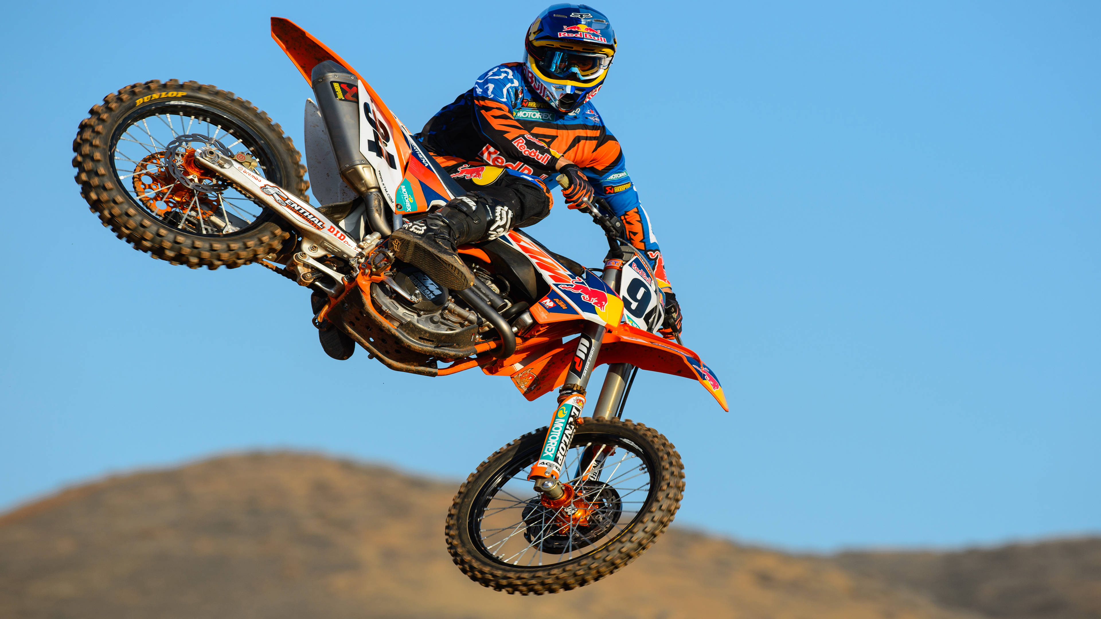 fox dirt bike, orange bike, clear blue sky, 4K Desktop Wallpaper