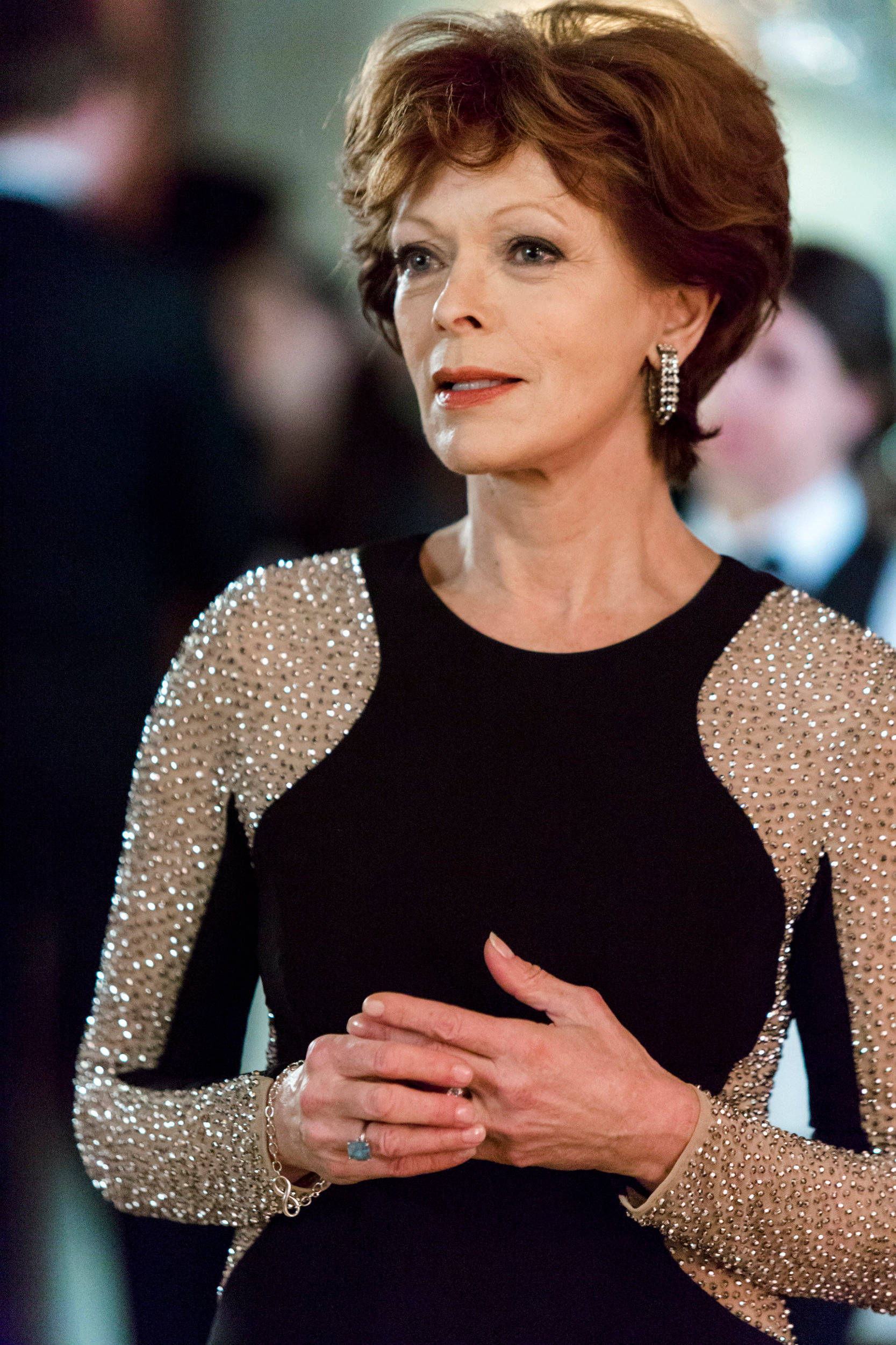 Frances Fisher, glittery dress, black dress, Full HD Phone Wallpaper