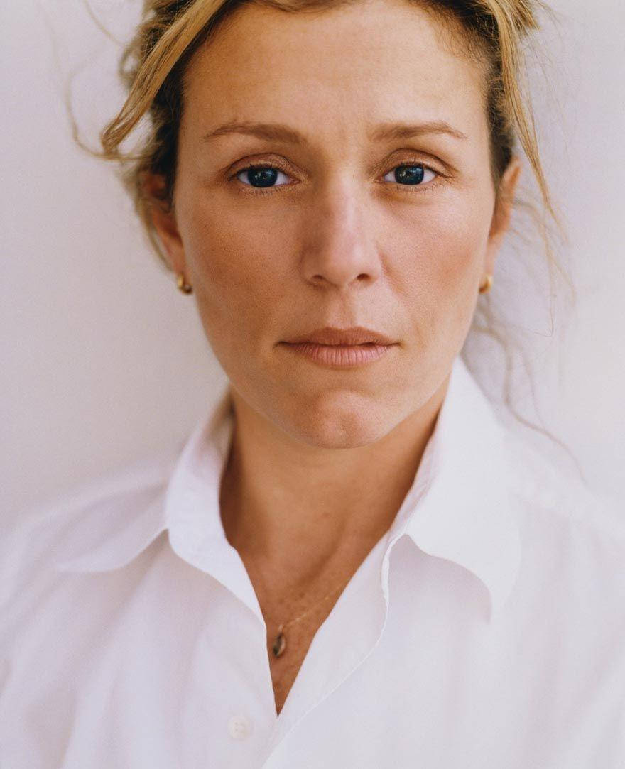 Frances McDormand, blonde hair, blue eyes, SD Phone Wallpaper