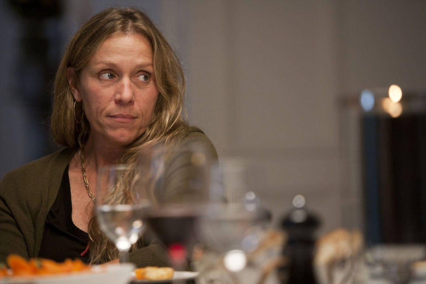 Frances McDormand, dining table, wine glasses, HD Desktop Wallpaper