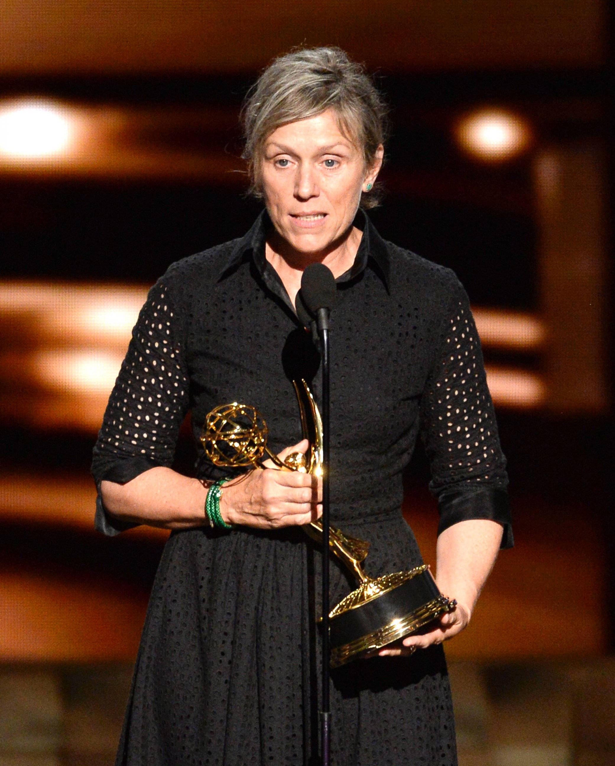 Frances McDormand, 67th Primetime Emmy Awards, black dress, 2K Phone Wallpaper