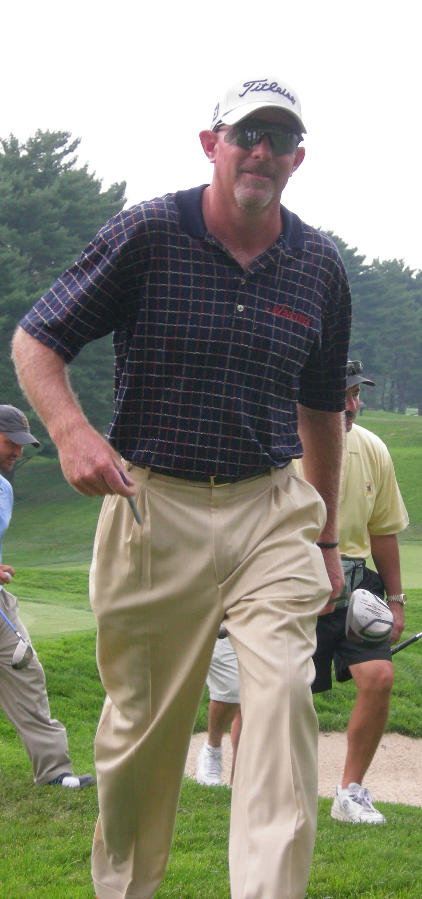 Frank Lickliter II, plaid shirt, khaki pants, 2K Phone Wallpaper