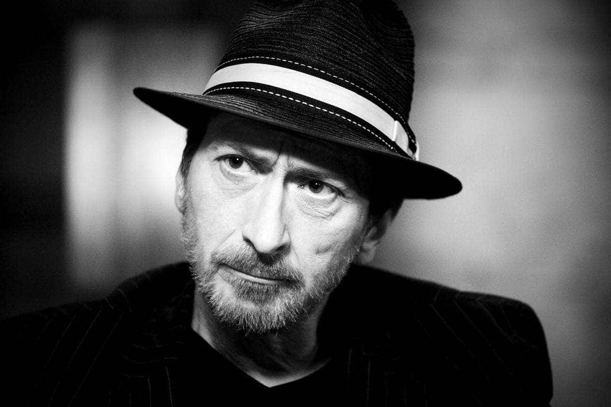 Frank Miller, black and white, beard, SD Desktop Wallpaper