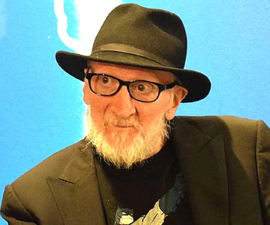 Frank Miller, black fedora, black suit, SD Desktop Wallpaper