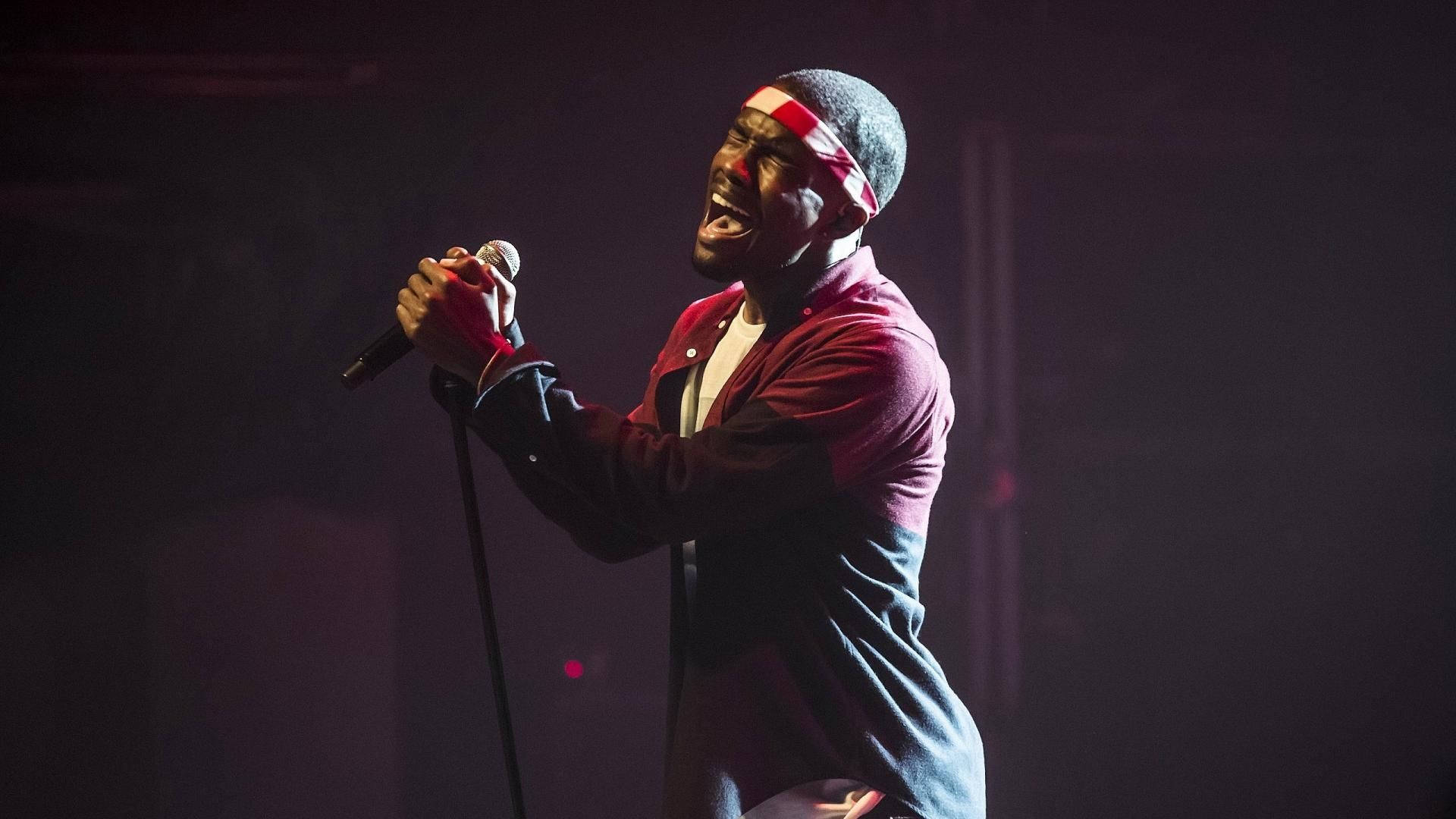 Frank Ocean, microphone, stage lights, Full HD Desktop Wallpaper