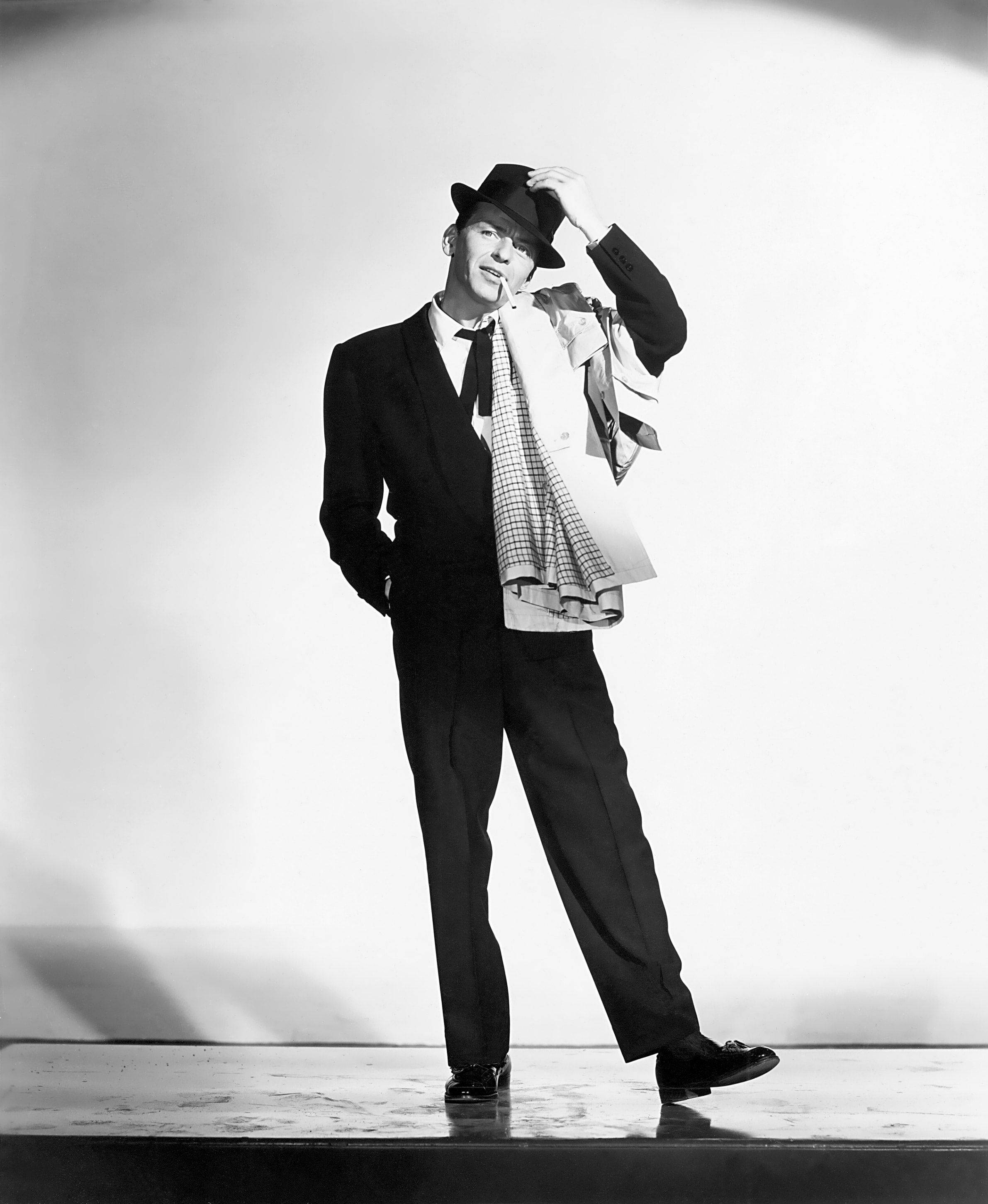 Frank Sinatra, suit, fedora, 2K Phone Wallpaper