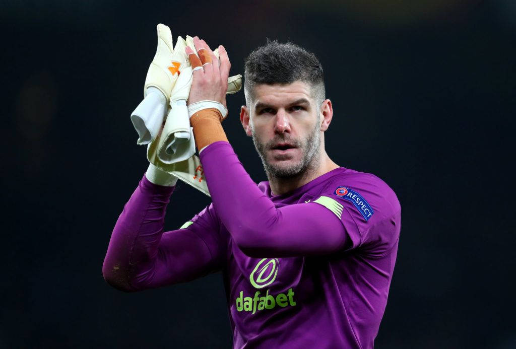 Fraser Forster, purple jersey, white gloves, SD Desktop Wallpaper