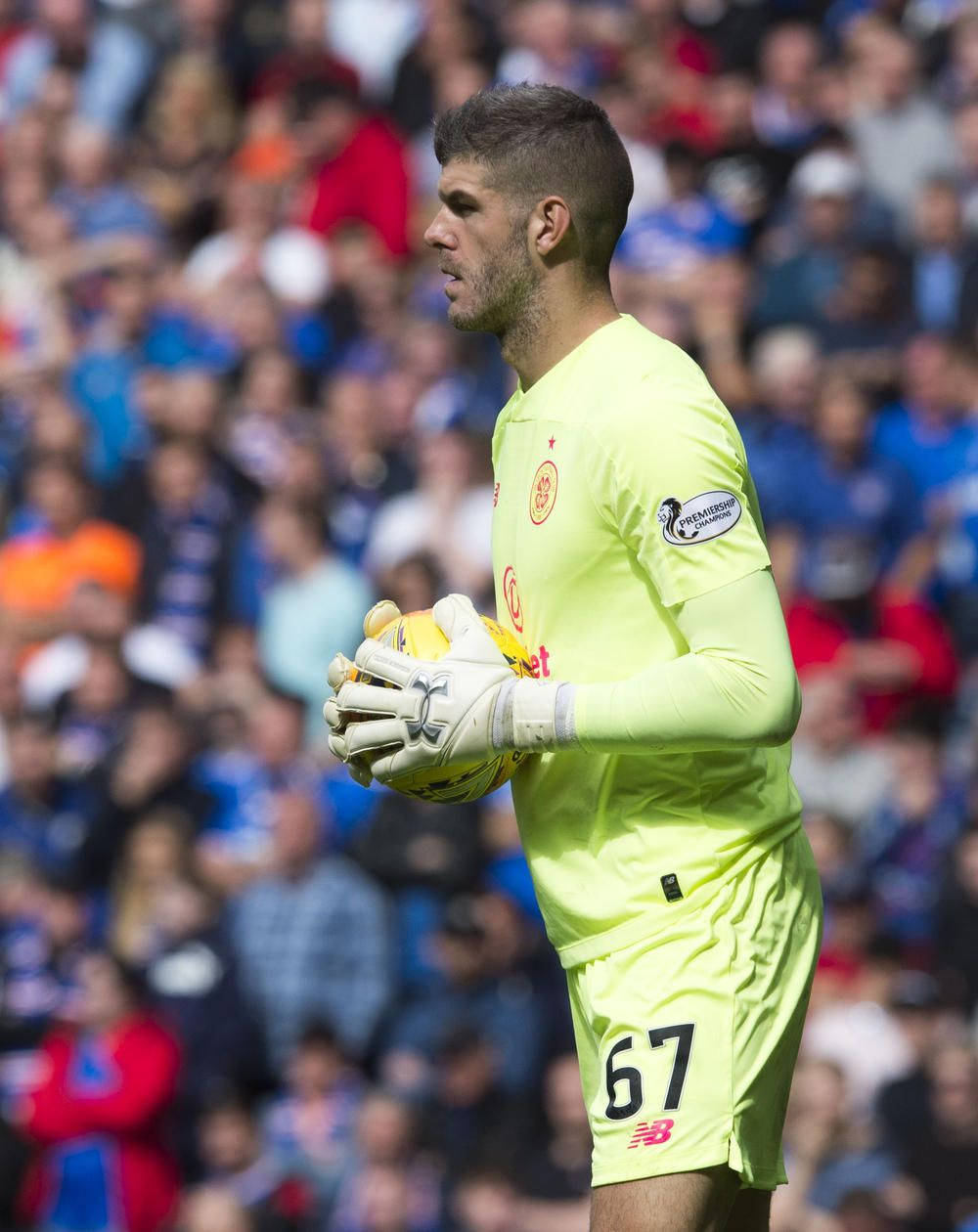 Fraser Forster, neon yellow kit, sunlit pitch, SD Phone Wallpaper