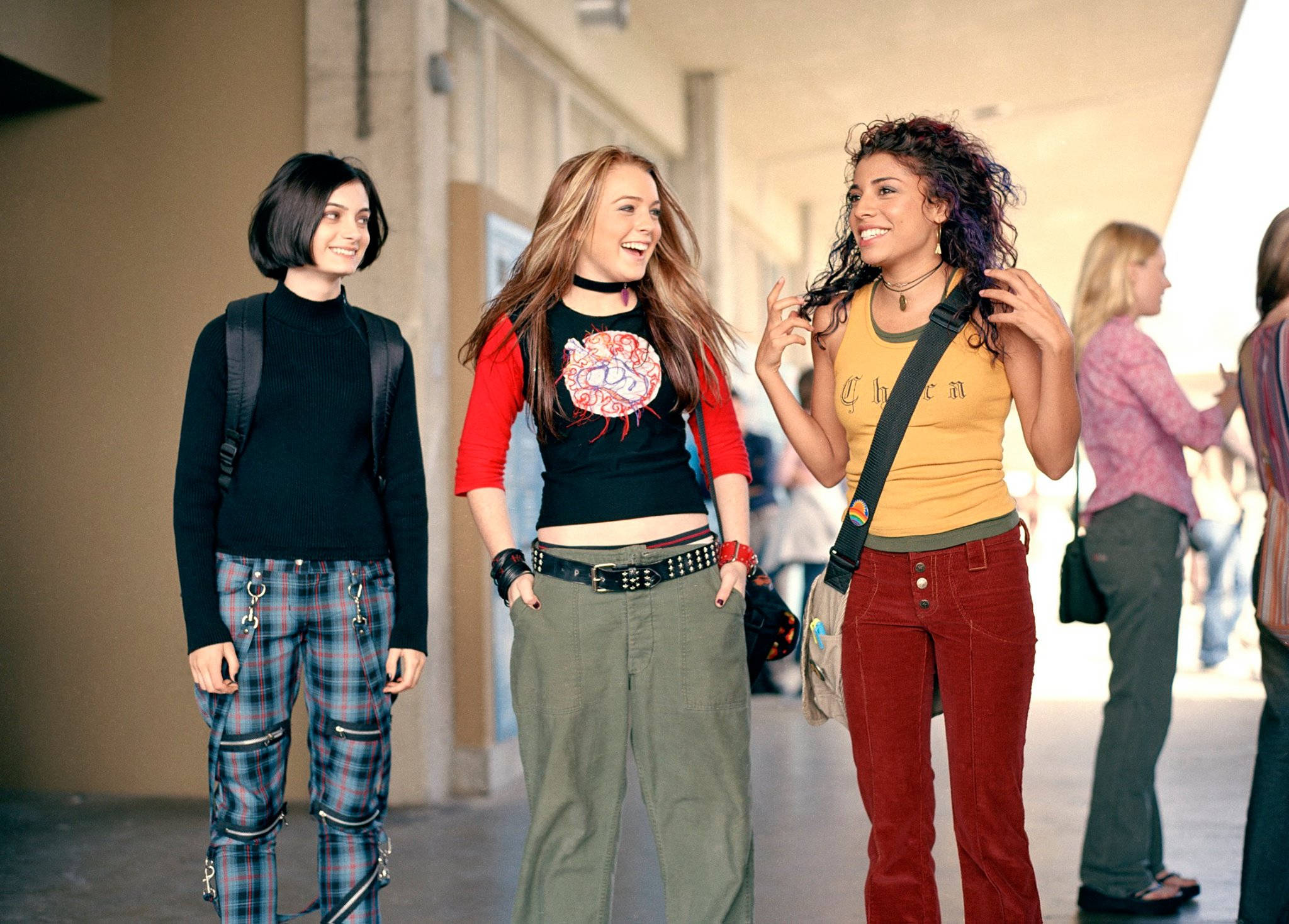 Freaky Friday, 2000s fashion, school hallway, Full HD Desktop Wallpaper