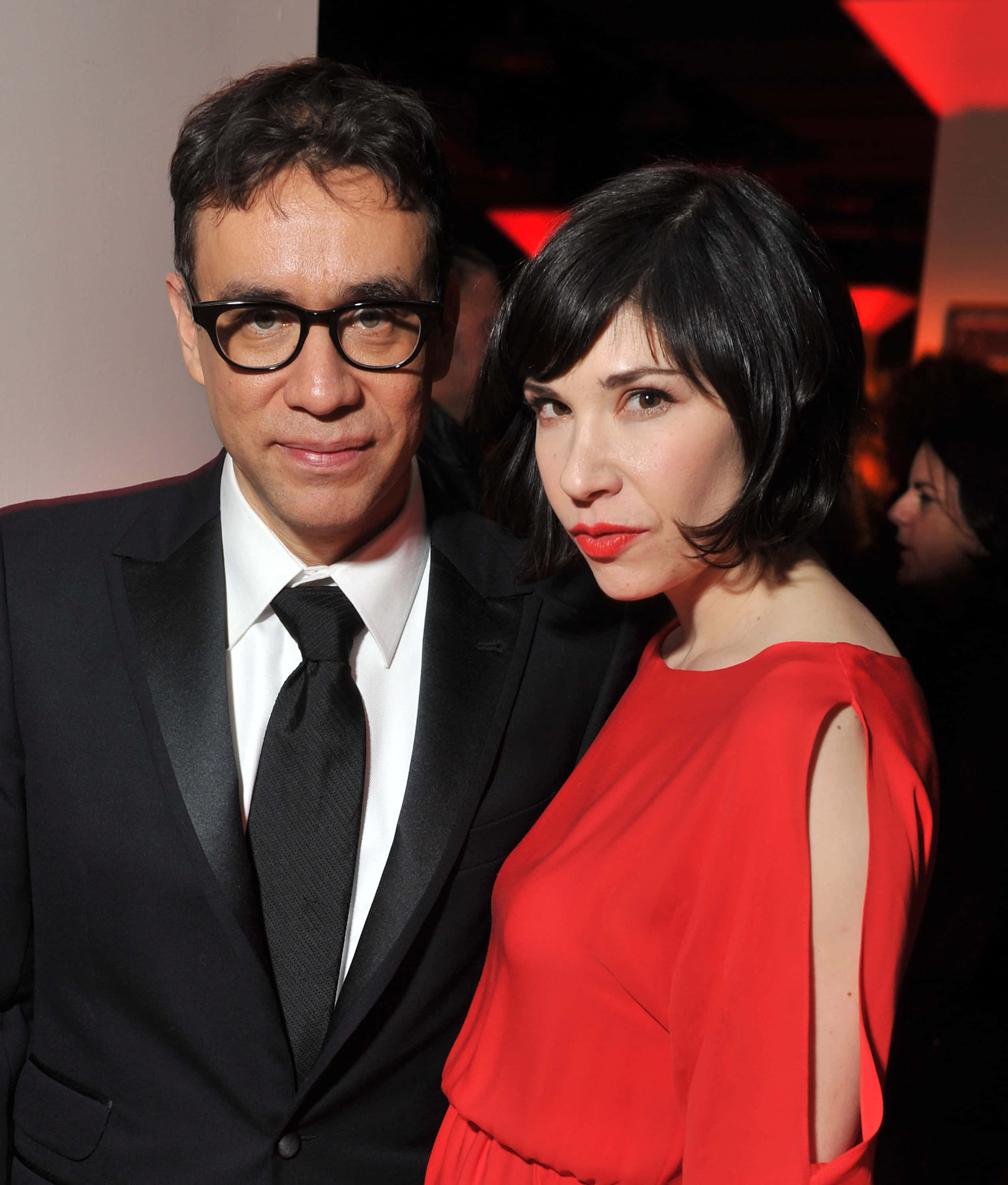 Fred Armisen, black suit, glasses, 2K Phone Wallpaper