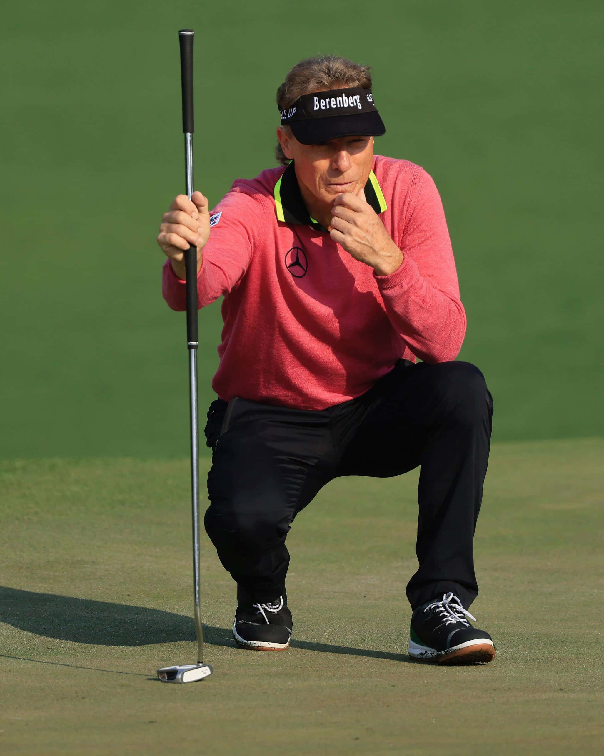 Fred Funk, pink shirt, green golf course, 2K Phone Wallpaper