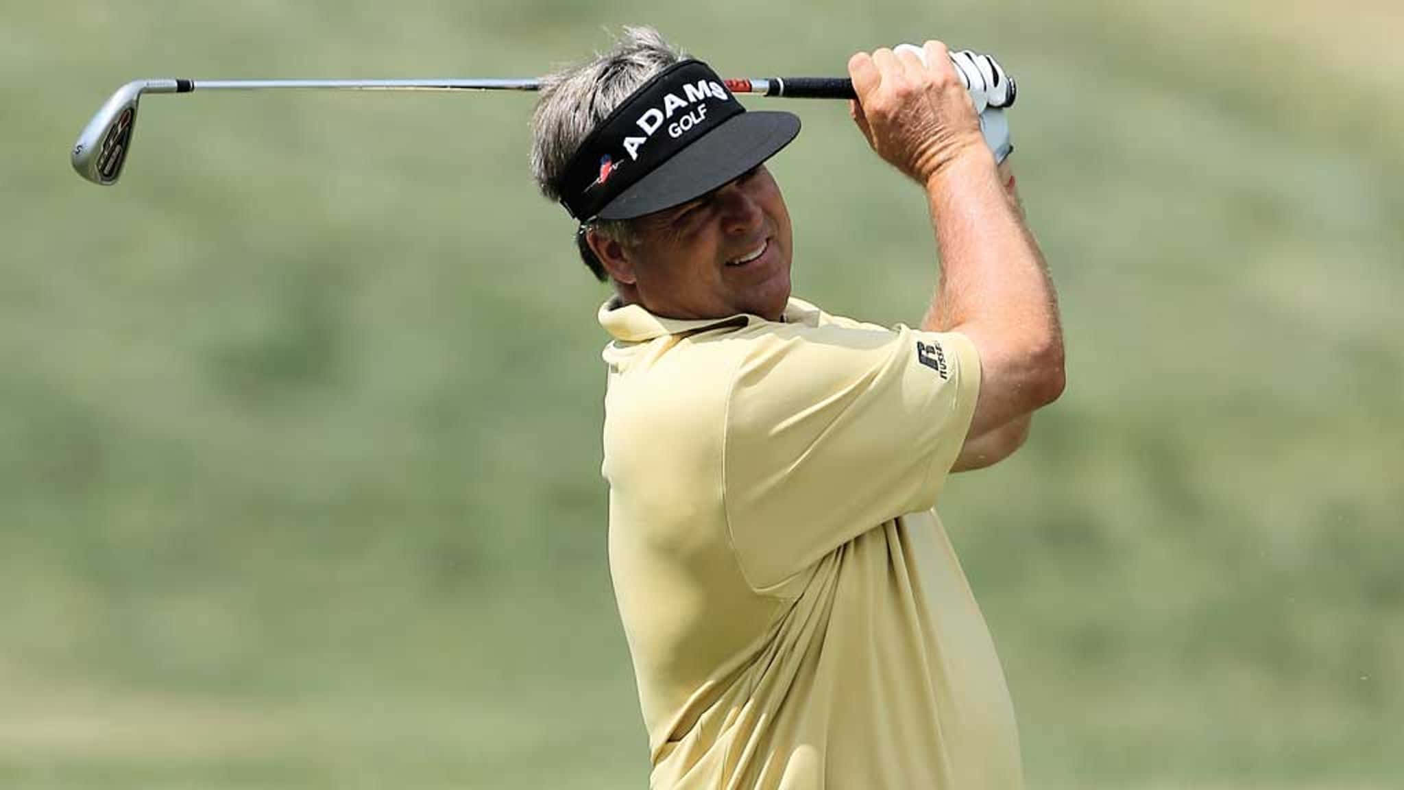 Fred Funk, yellow shirt, black visor, Full HD Desktop Wallpaper