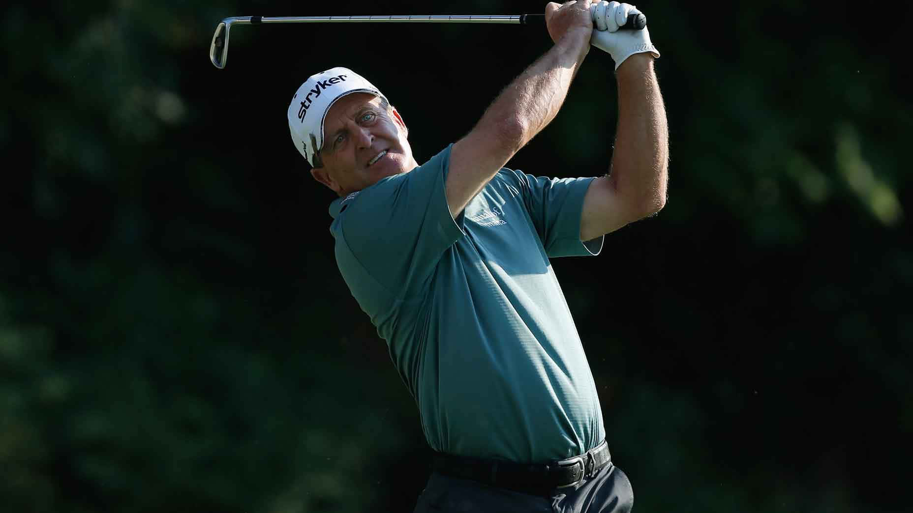 Fred Funk, golfer, mid-swing, HD Desktop Wallpaper