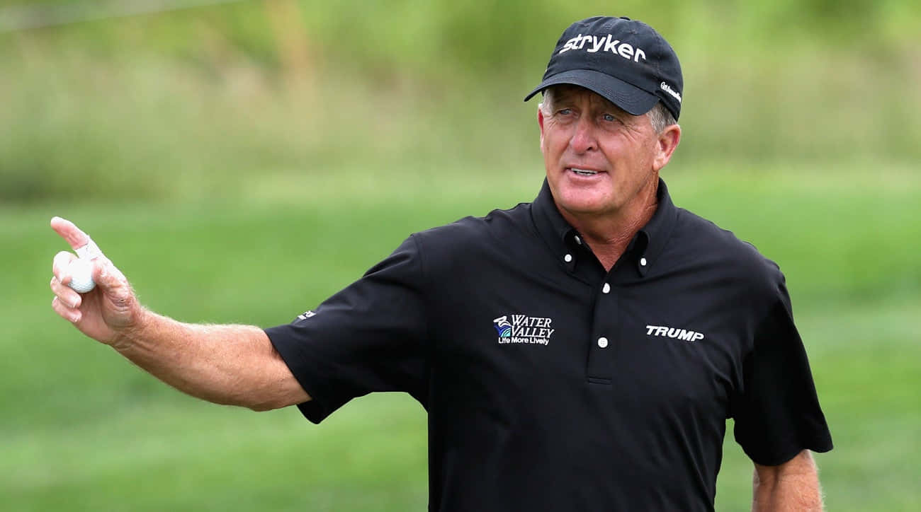 Fred Funk, black Trump-branded polo, cap, HD Desktop Wallpaper
