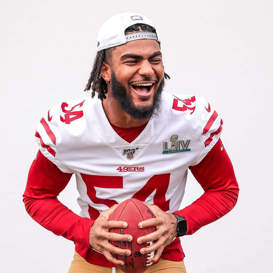 Fred Warner, 49ers, white and red jersey, SD Desktop Wallpaper