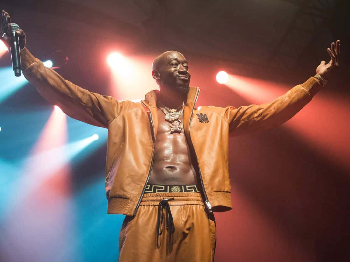 Freddie Gibbs, tan leather jacket, matching pants, SD Desktop Wallpaper