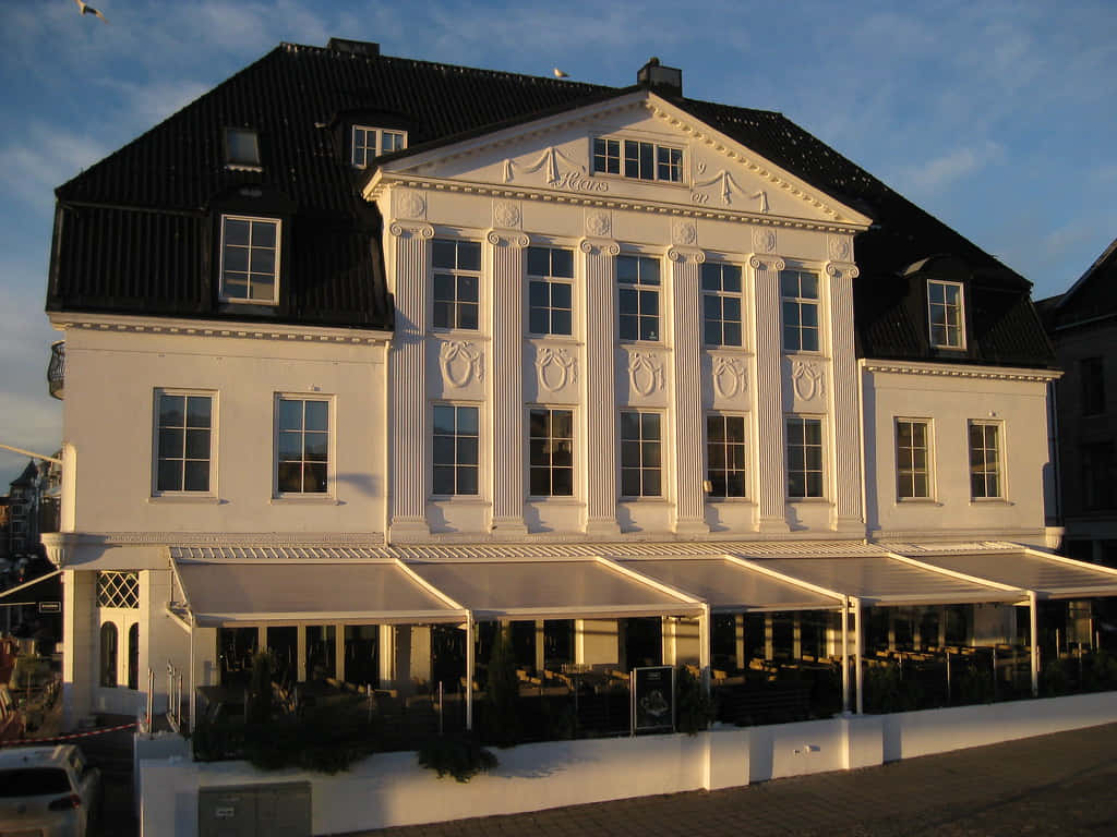 Fredrikstad, classic architecture, white building, SD Desktop Wallpaper