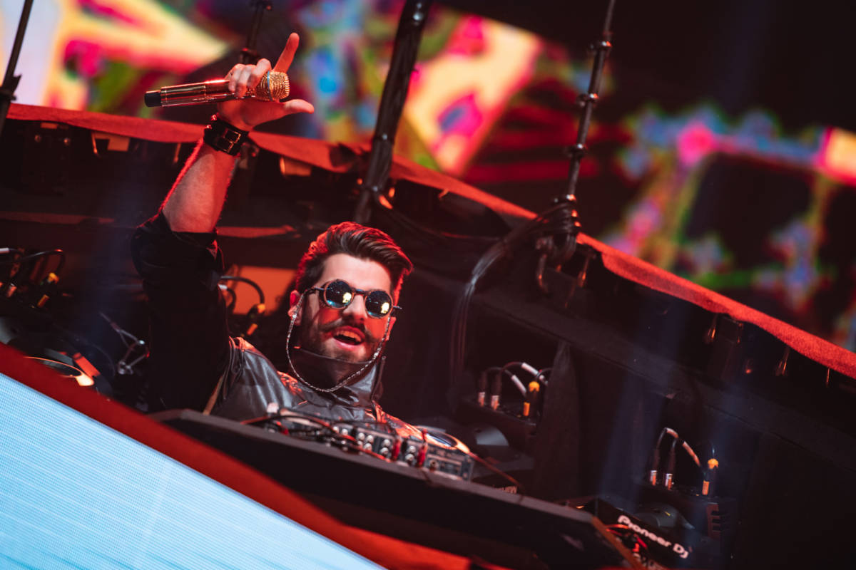 Free Fire Dj Alok, sunglasses, leather jacket, SD Desktop Wallpaper