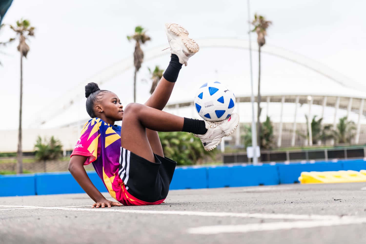 Freestyle Soccer, blue and white ball, asphalt, HD Desktop Wallpaper
