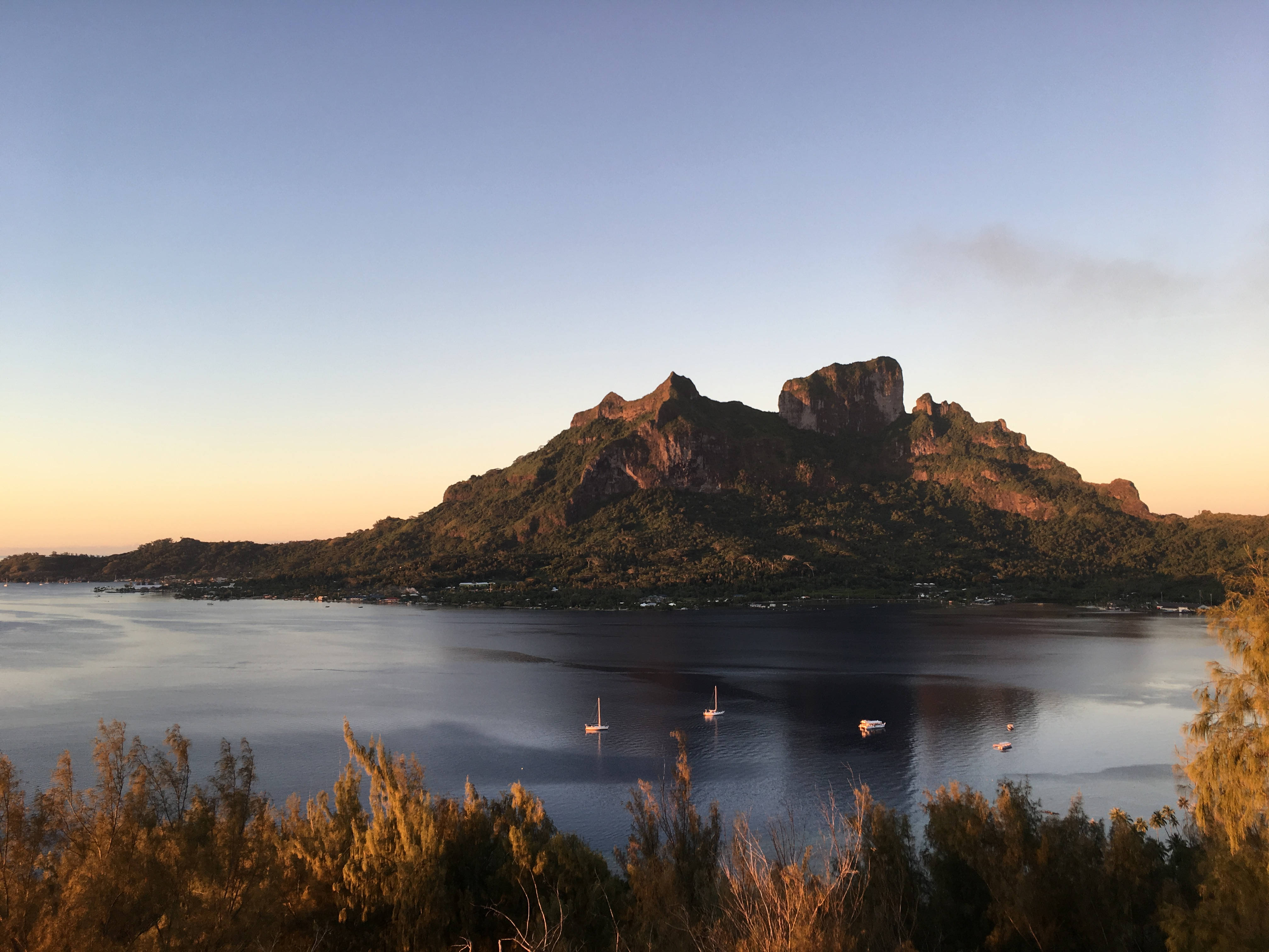French Polynesia, sunset, tropical bay, 4K Desktop Wallpaper