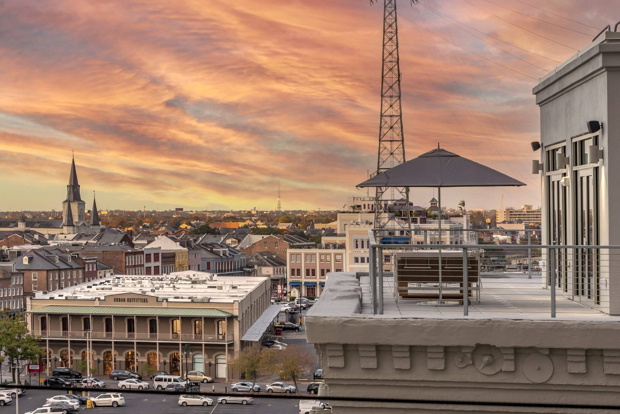 French quarter, sunset, rooftop terrace, 2K Desktop Wallpaper
