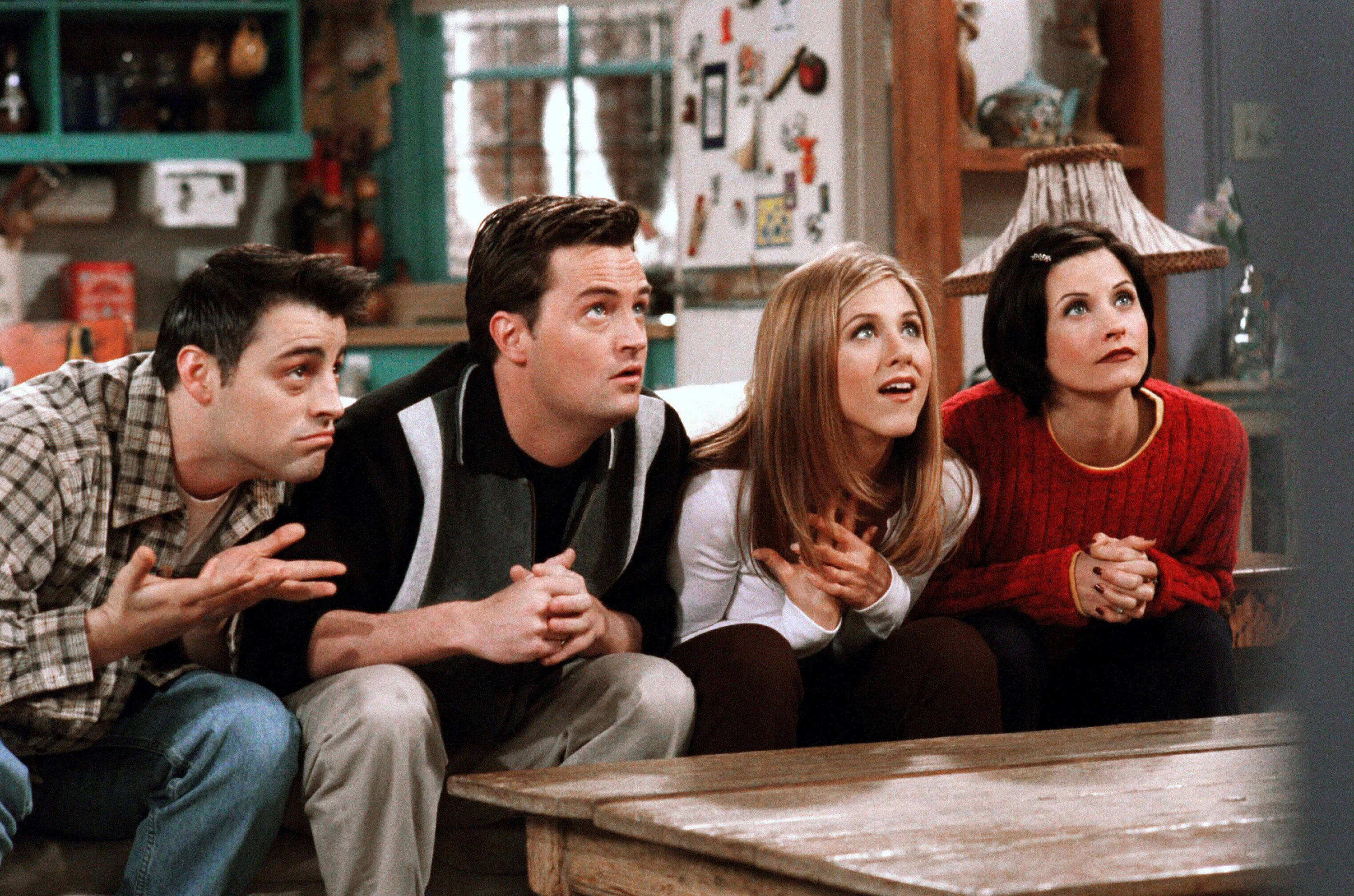Friends, TV Show, couch, 2K Desktop Wallpaper