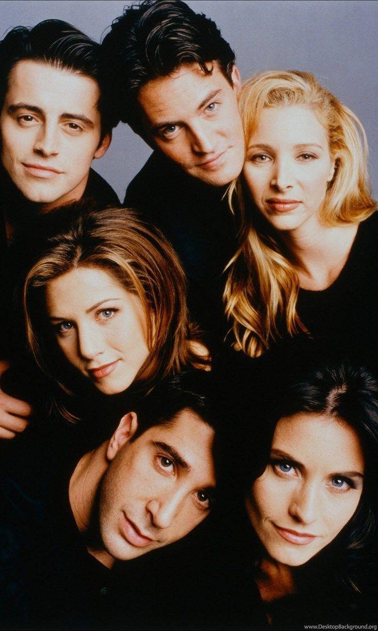 Friends, black shirts, plain gray background, HD Phone Wallpaper
