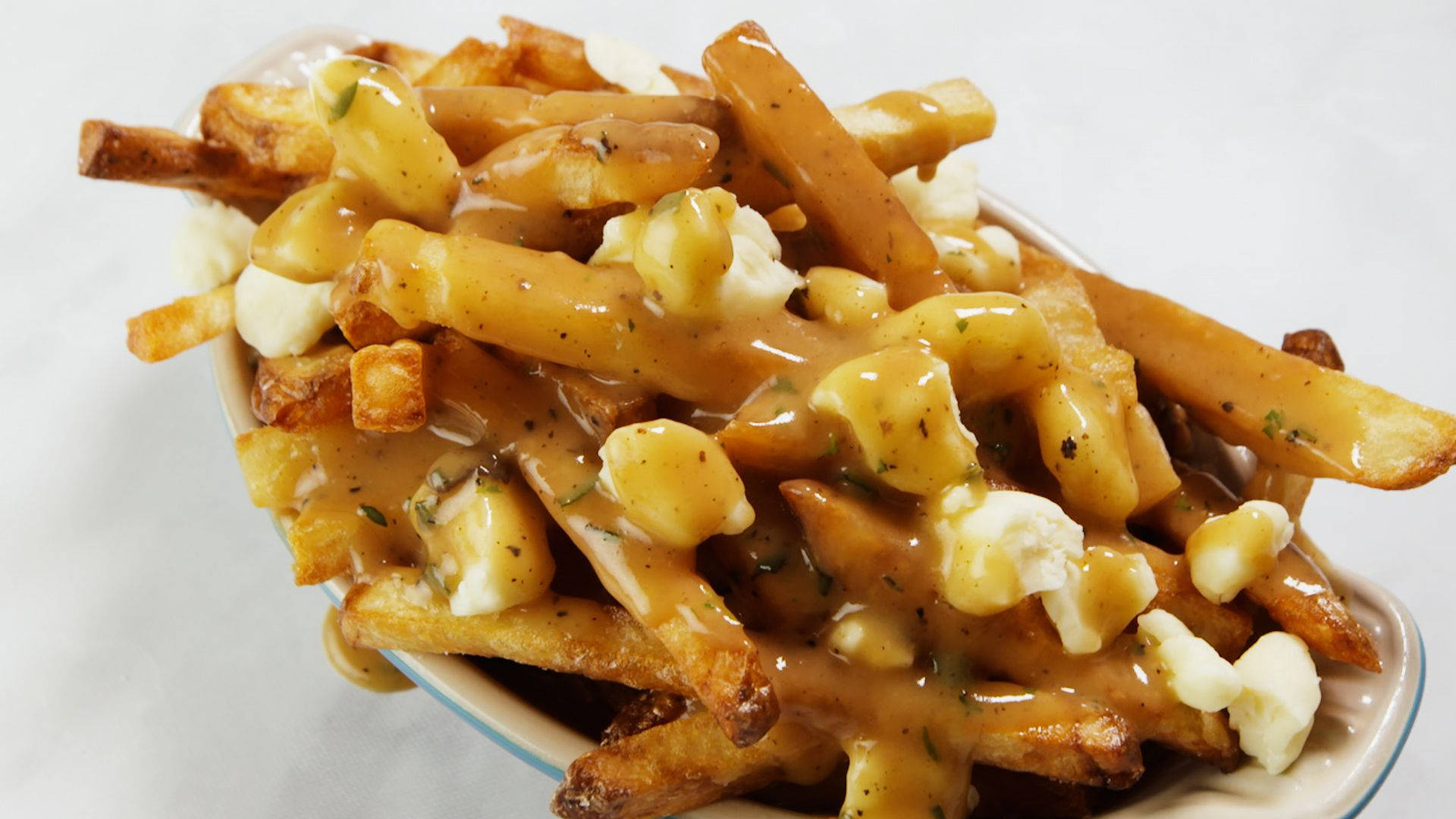 poutine, gravy, fries, Full HD Desktop Wallpaper