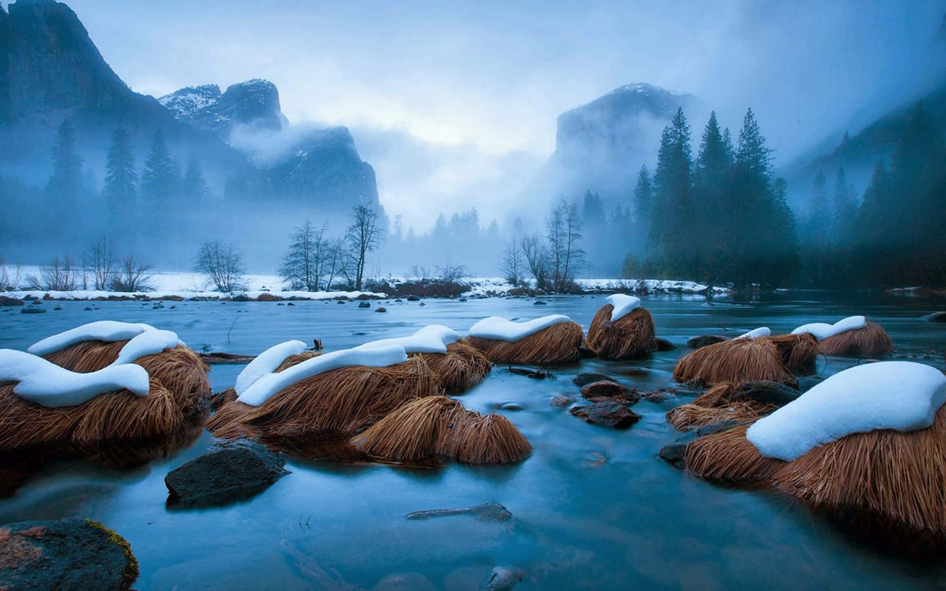 Frozen Lake, misty river valley, towering foggy mountains, Full HD Desktop Wallpaper