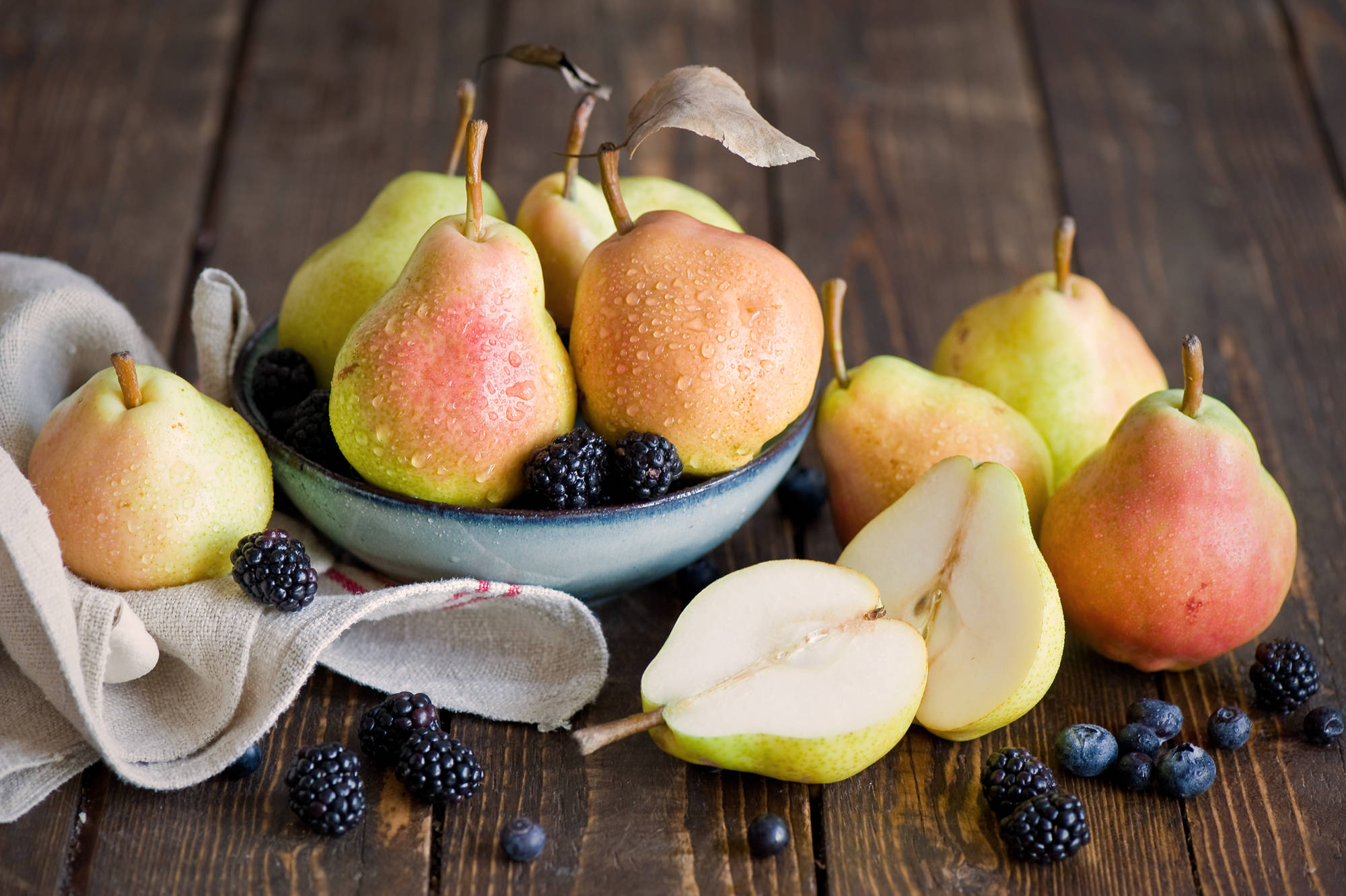 pear, blackberry, dew, Full HD Desktop Wallpaper
