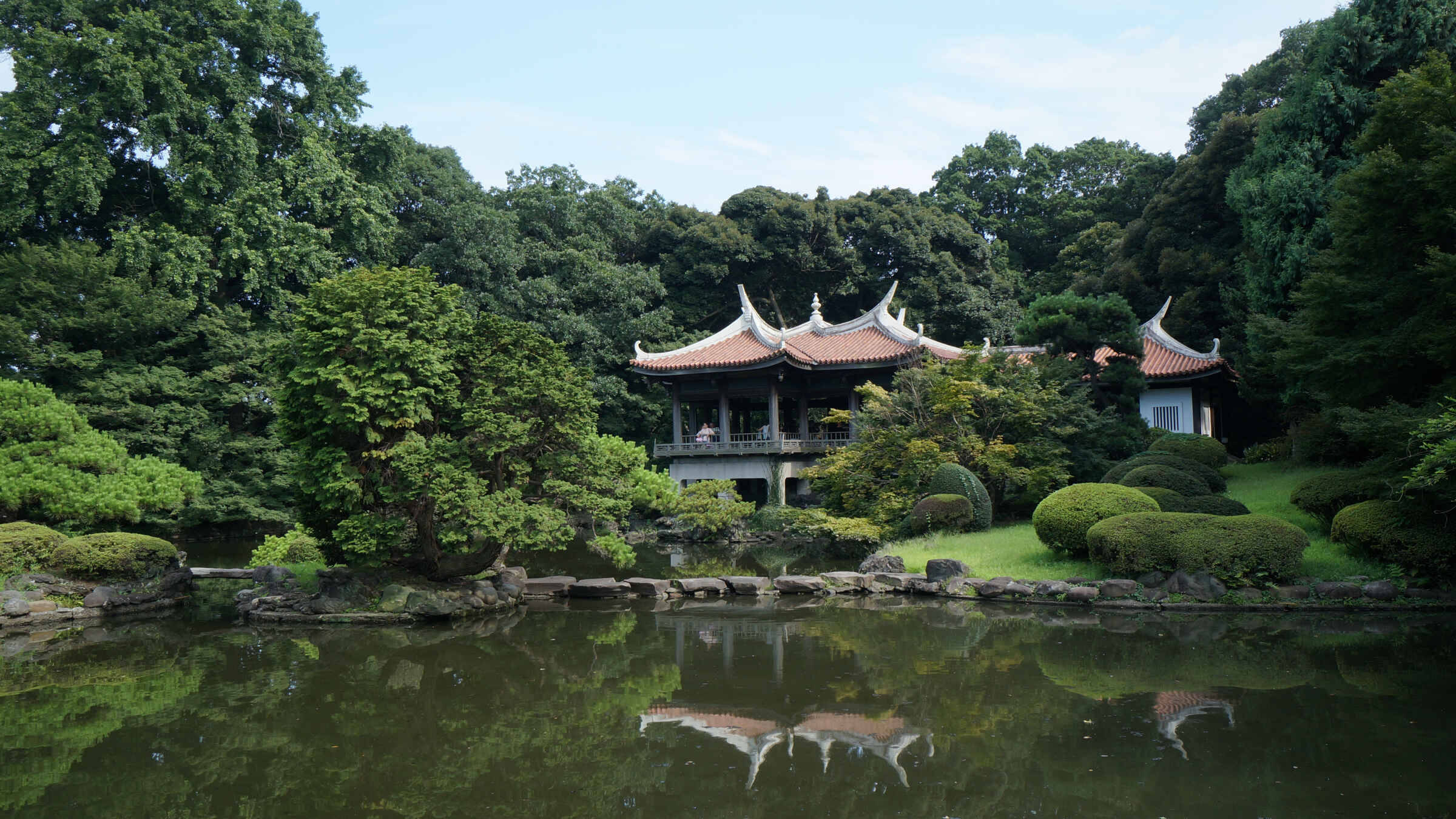 Fukuoka, traditional Japanese pavilion, curved tiled roofs, Full HD Desktop Wallpaper
