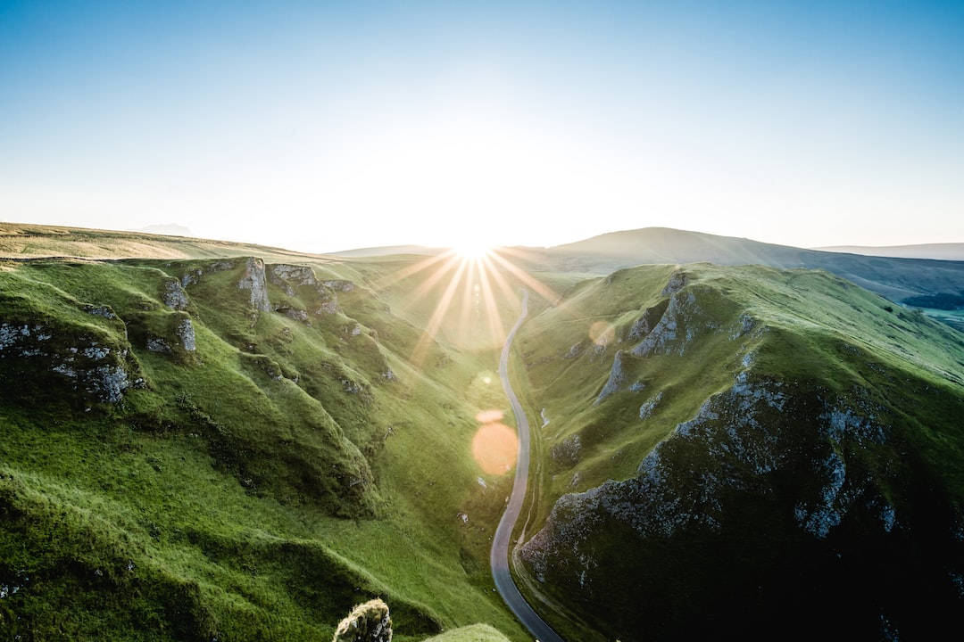 Mountain Highway, winding road, lush green hills, SD Desktop Wallpaper