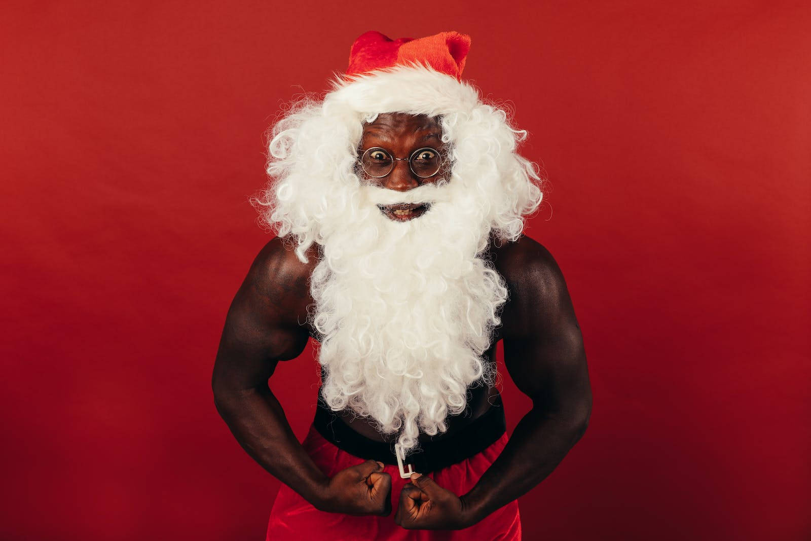 Santa costume, Black man, glasses, HD Desktop Wallpaper