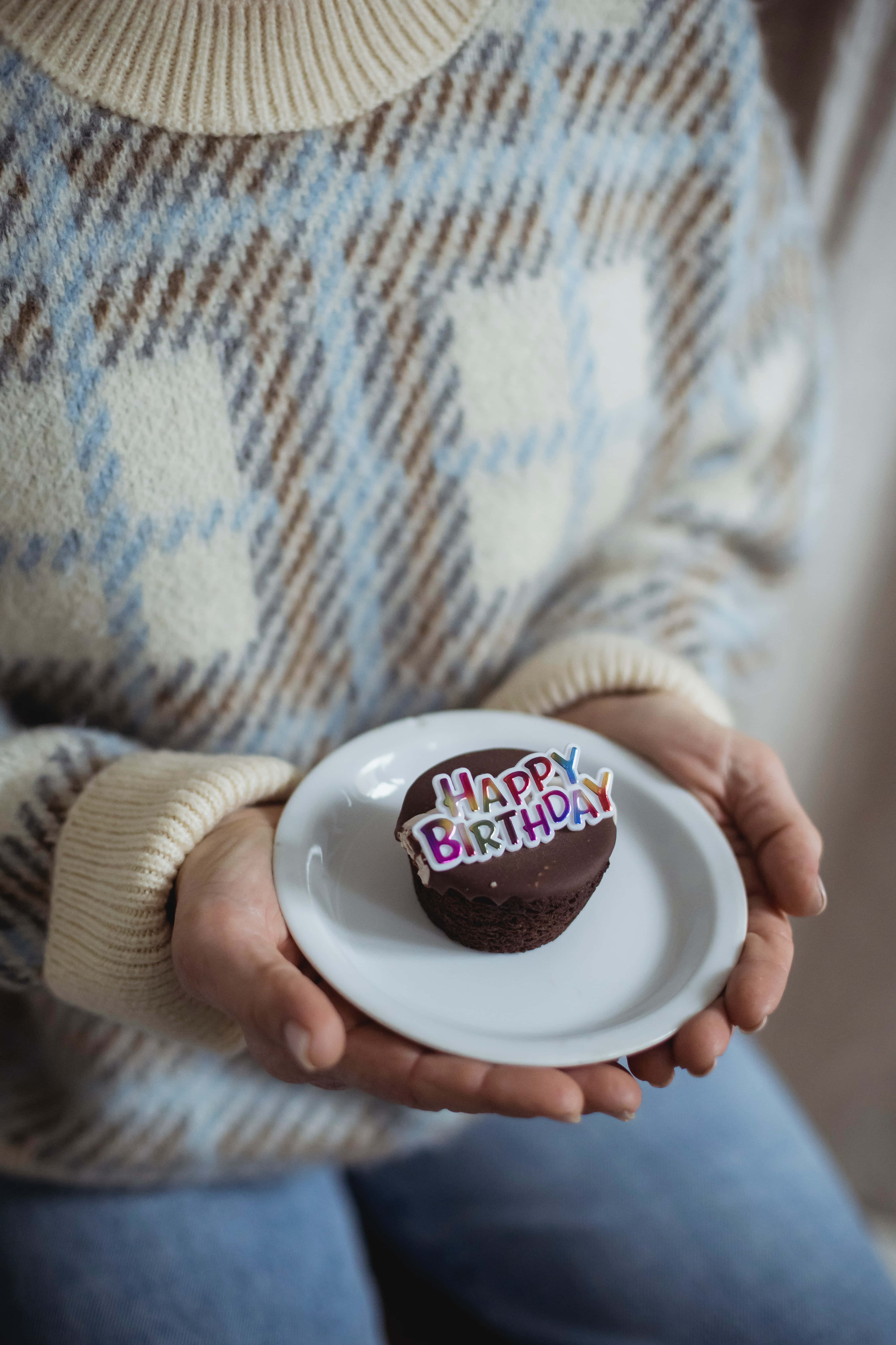 white plate, chocolate cupcake, colorful 'Happy Birthday' sprinkles, 5K Phone Wallpaper