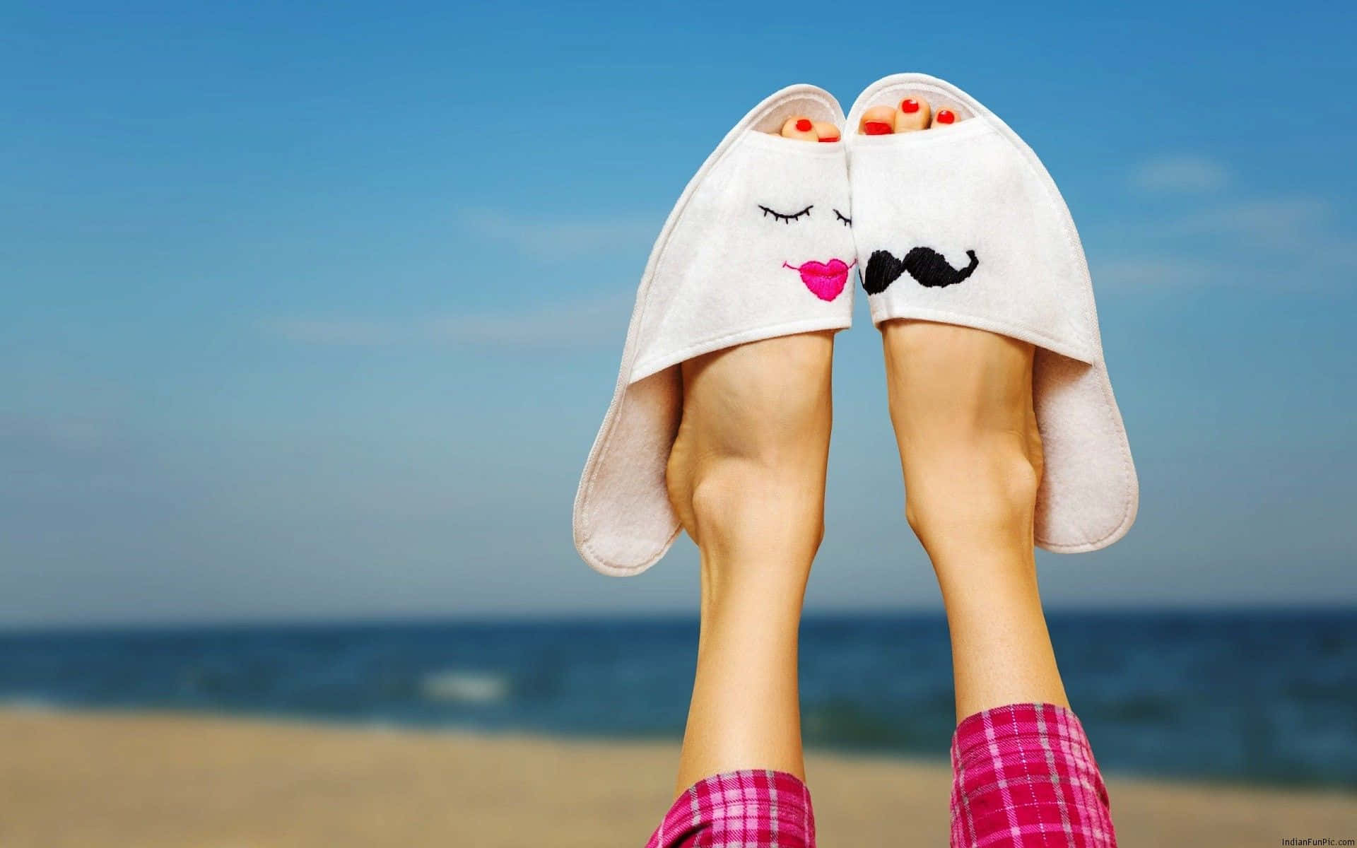 bunny slippers, faces, lips, Full HD Desktop Wallpaper