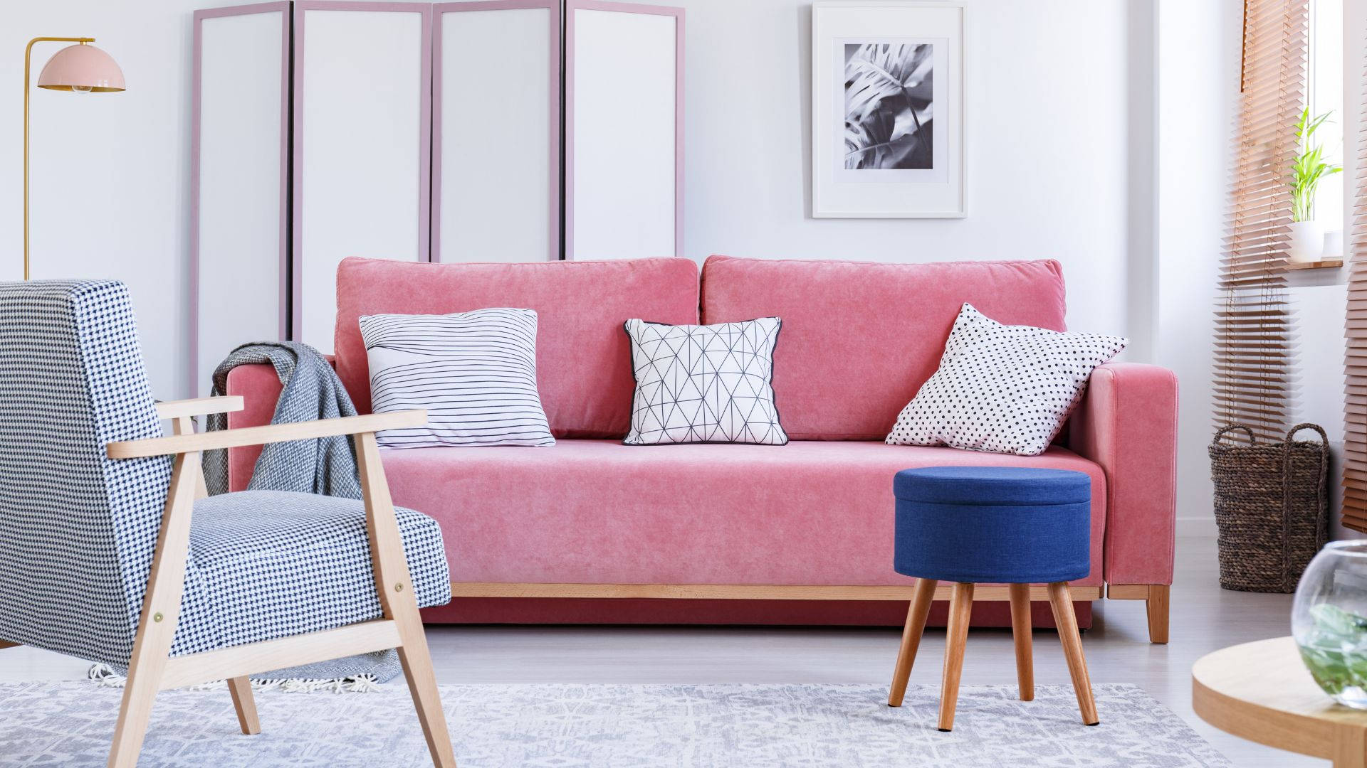 modern traditional room furniture, vibrant pink sofa, patterned pillows, Full HD Desktop Wallpaper