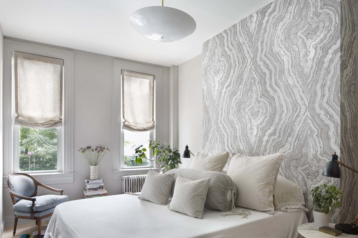 Frameless Bed Bold Wall, striped pillows, gray and white marbled wallpaper accent wall, HD Desktop Wallpaper