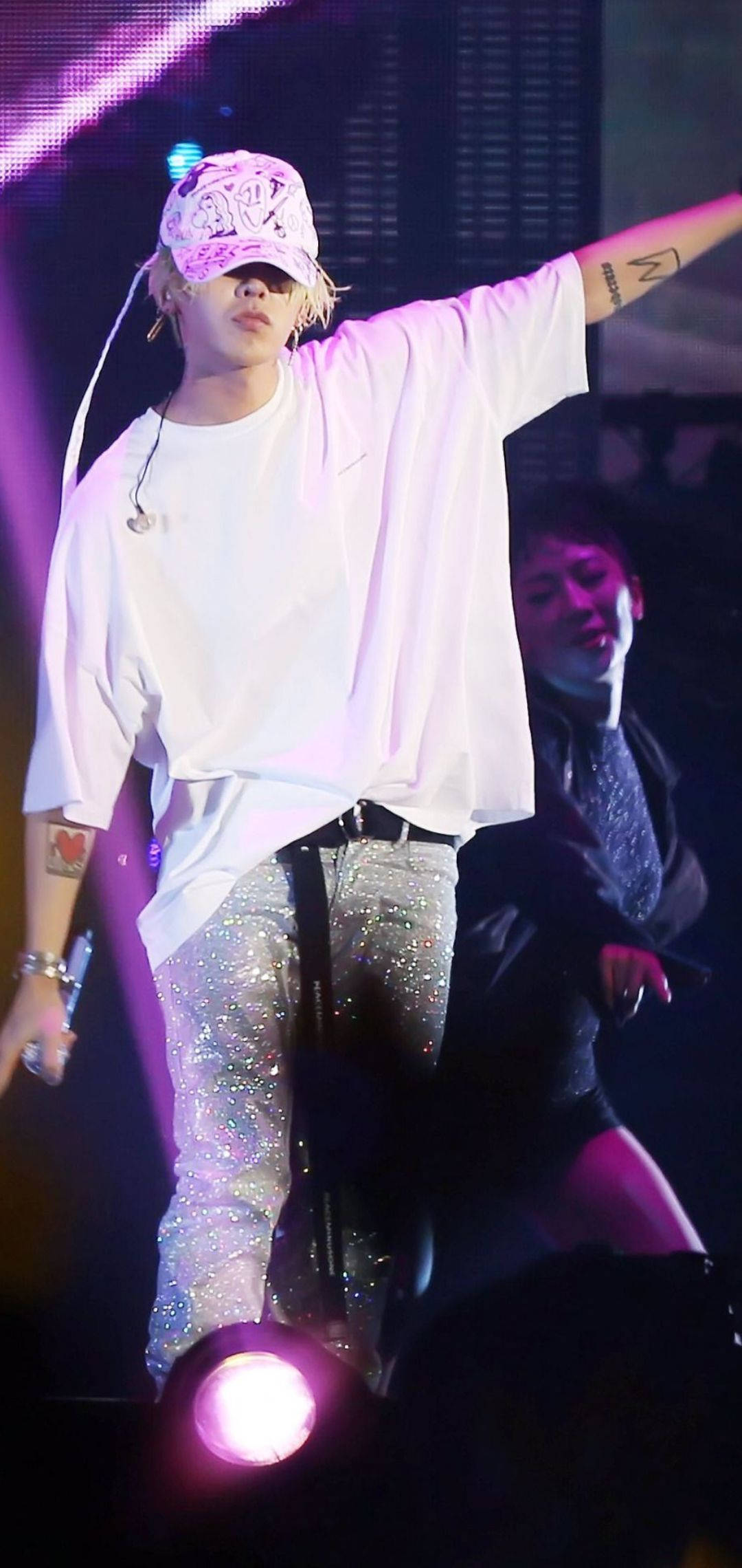G-dragon, white shirt, glittering pants, Full HD Phone Wallpaper