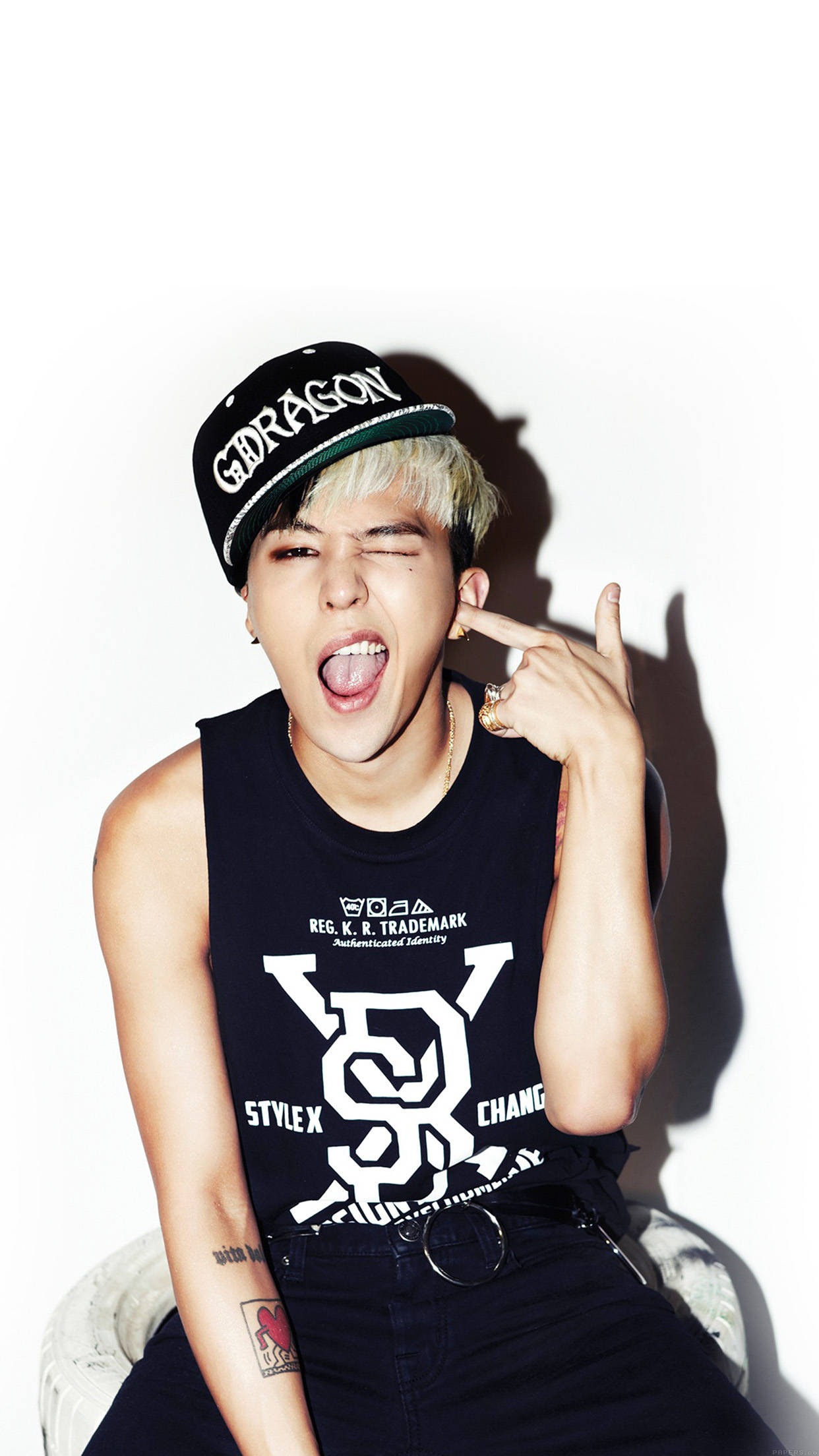 G-dragon, bleached hair, black cap, Full HD Phone Wallpaper