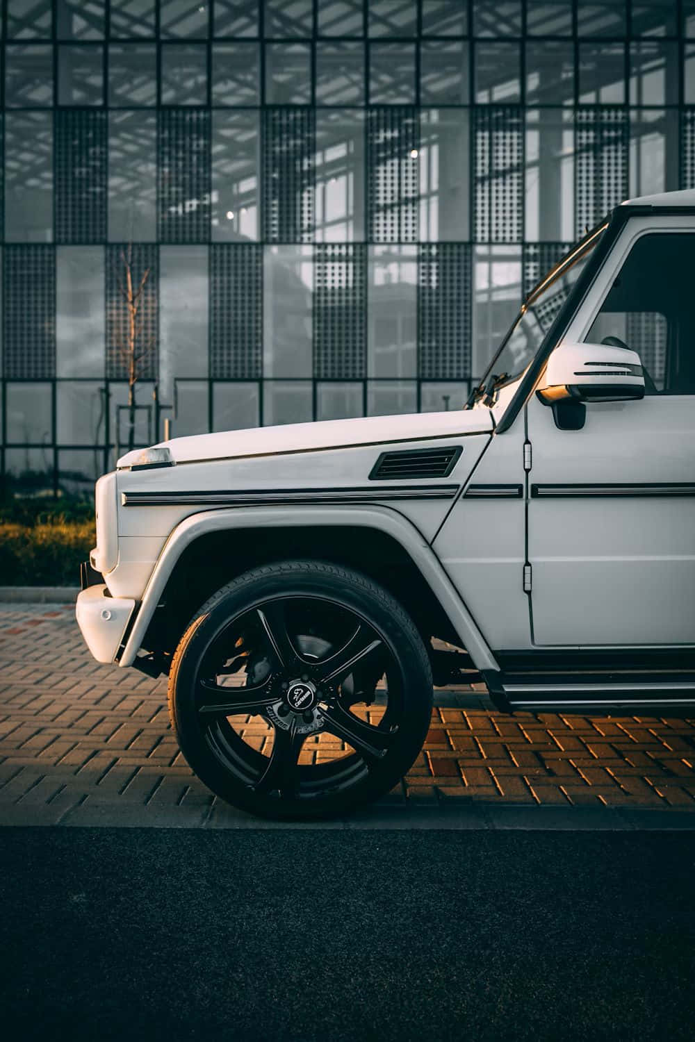 white G Wagon, side view, black rims, HD Phone Wallpaper