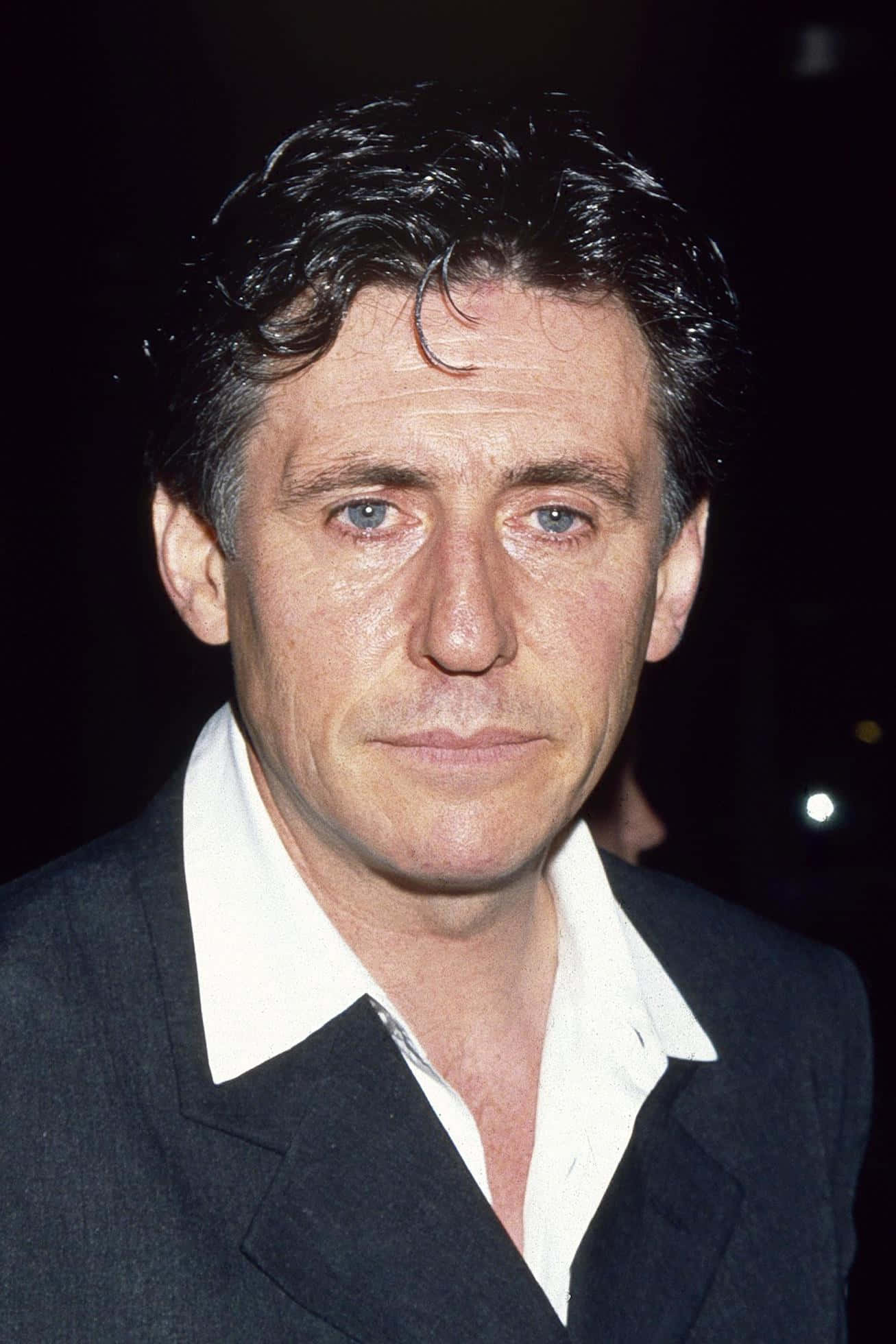 Gabriel Byrne, intense blue eyes, dark hair, Full HD Phone Wallpaper
