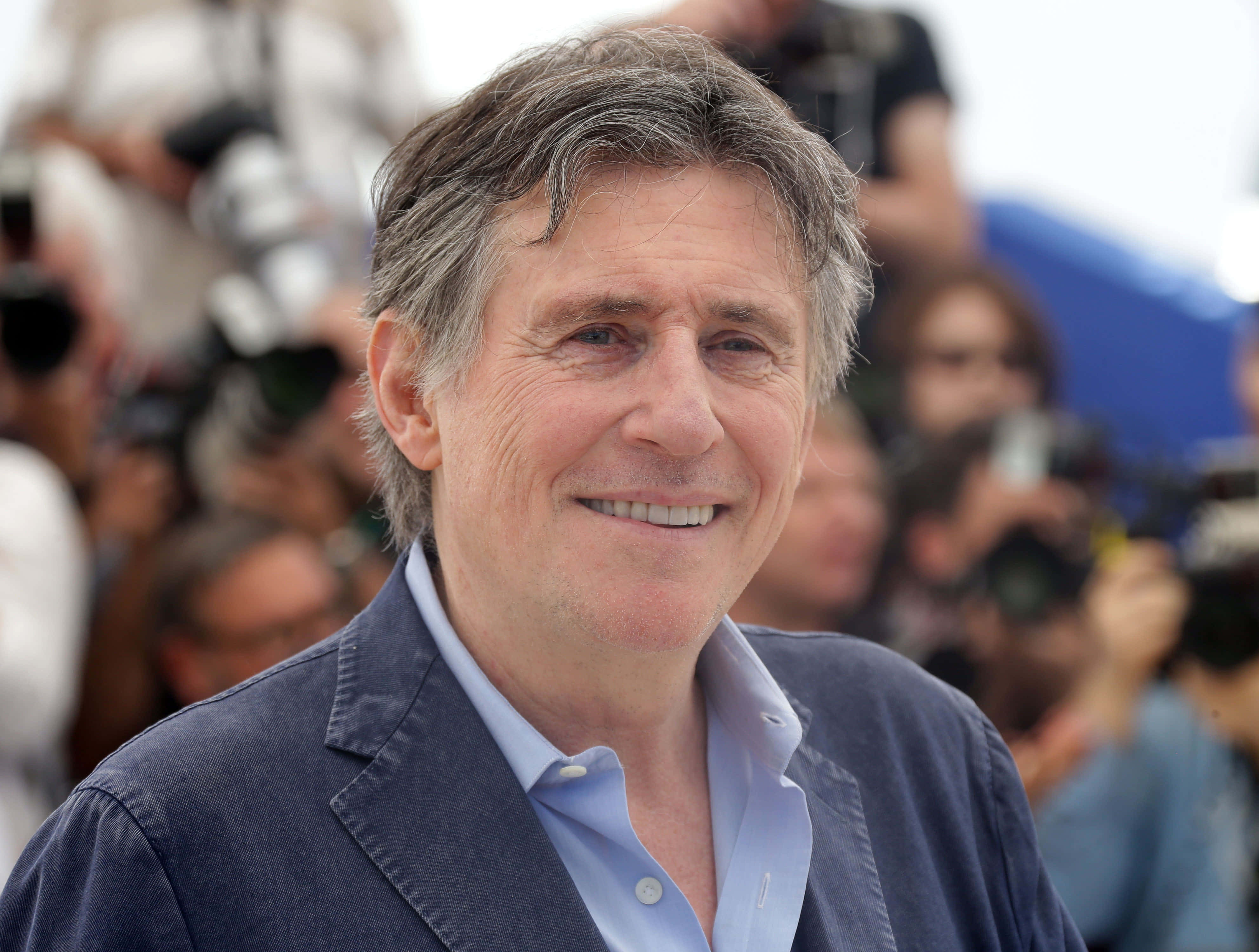 Gabriel Byrne, blue blazer, photographers, 4K Desktop Wallpaper