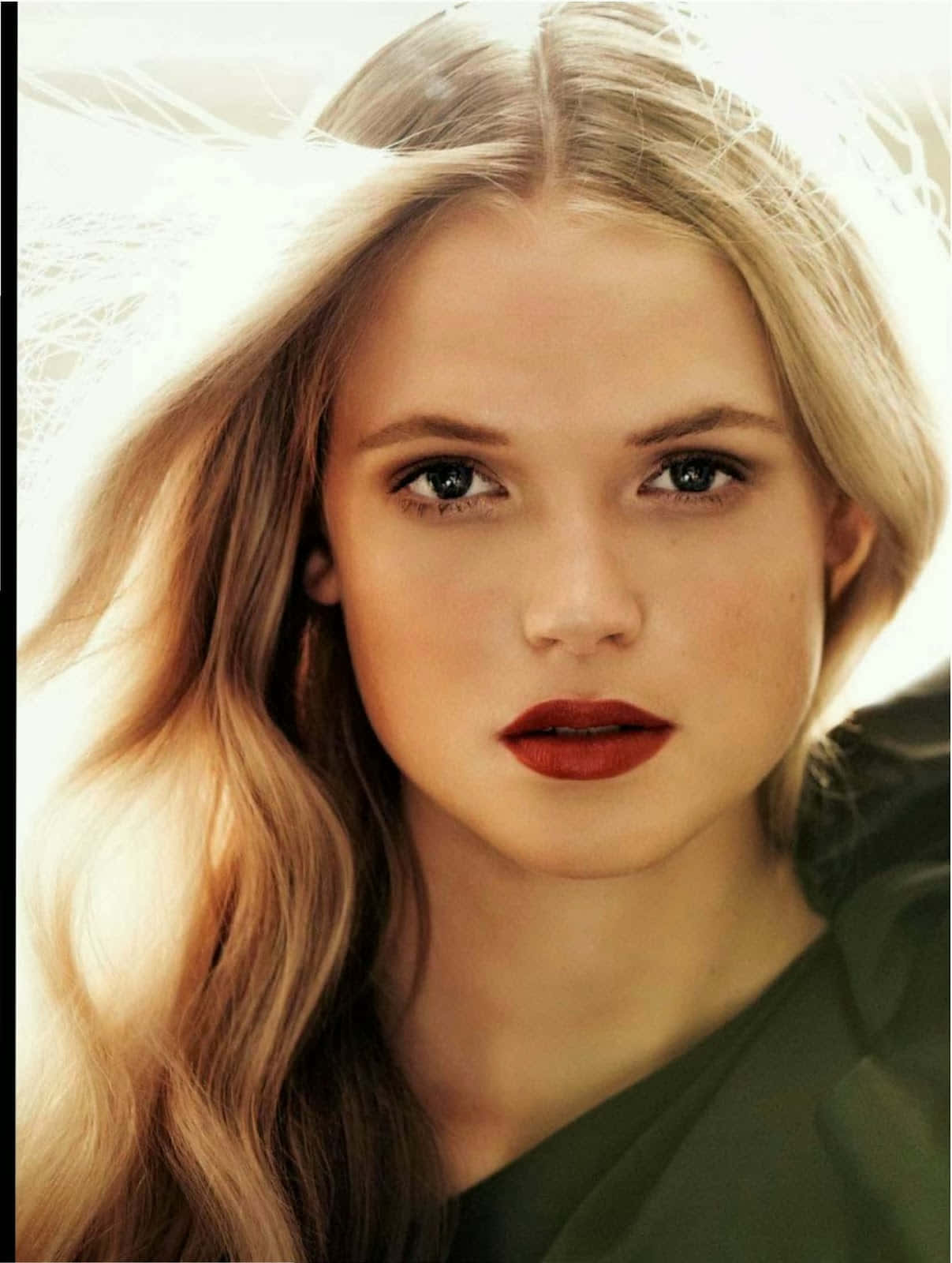 Gabriella Wilde, blonde woman, striking blue eyes, HD Phone Wallpaper