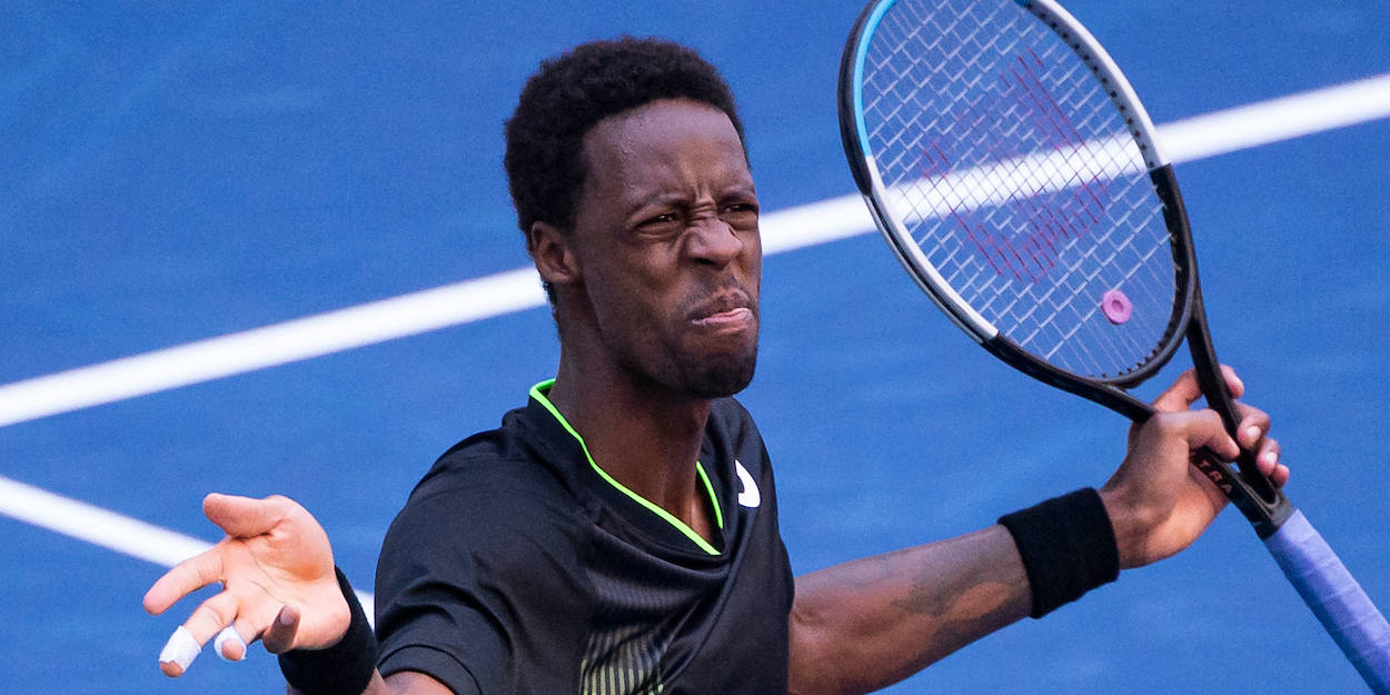 Gael Monfils, vibrant blue court, white lines, SD Desktop Wallpaper