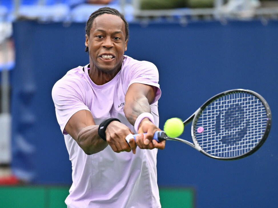 Gael Monfils, pastel lavender shirt, light purple shirt, SD Desktop Wallpaper