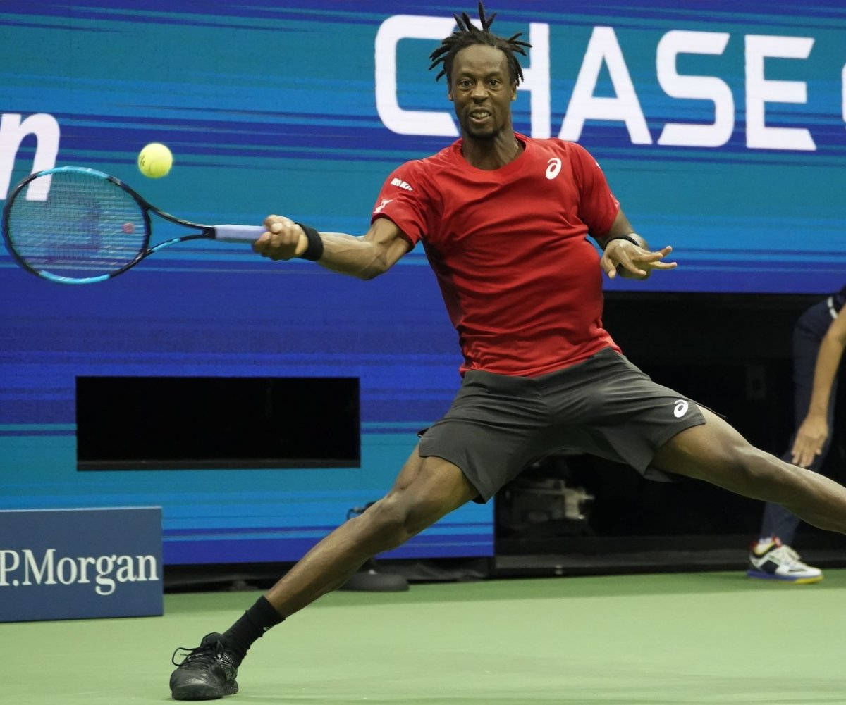 Gael Monfils, red shirt, yellow ball, SD Desktop Wallpaper